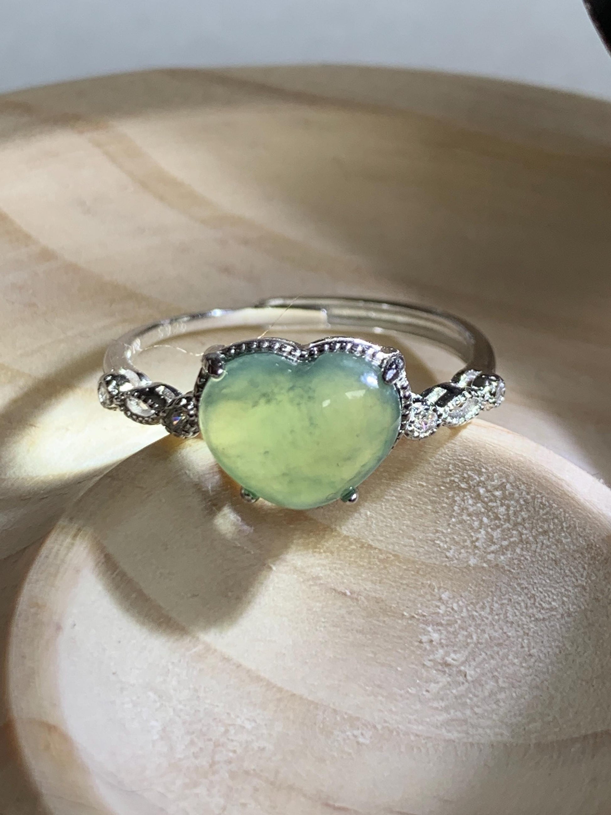 Natural Grade A Guatemalan Icy Highly Translucent Teal Green Heart Jade Jadeite Ring Sterling Silver Size Adjustable 天然冰危浅绿翡翠爱心蛋面银镶戒指 WXX88B