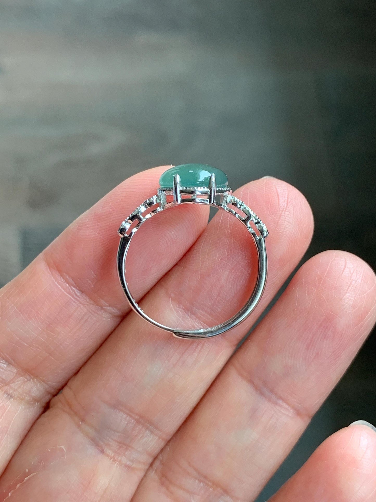Natural Grade A Guatemalan Icy Highly Translucent Teal Green Heart Jade Jadeite Ring Sterling Silver Size Adjustable 天然冰危浅绿翡翠爱心蛋面银镶戒指 WXX88B
