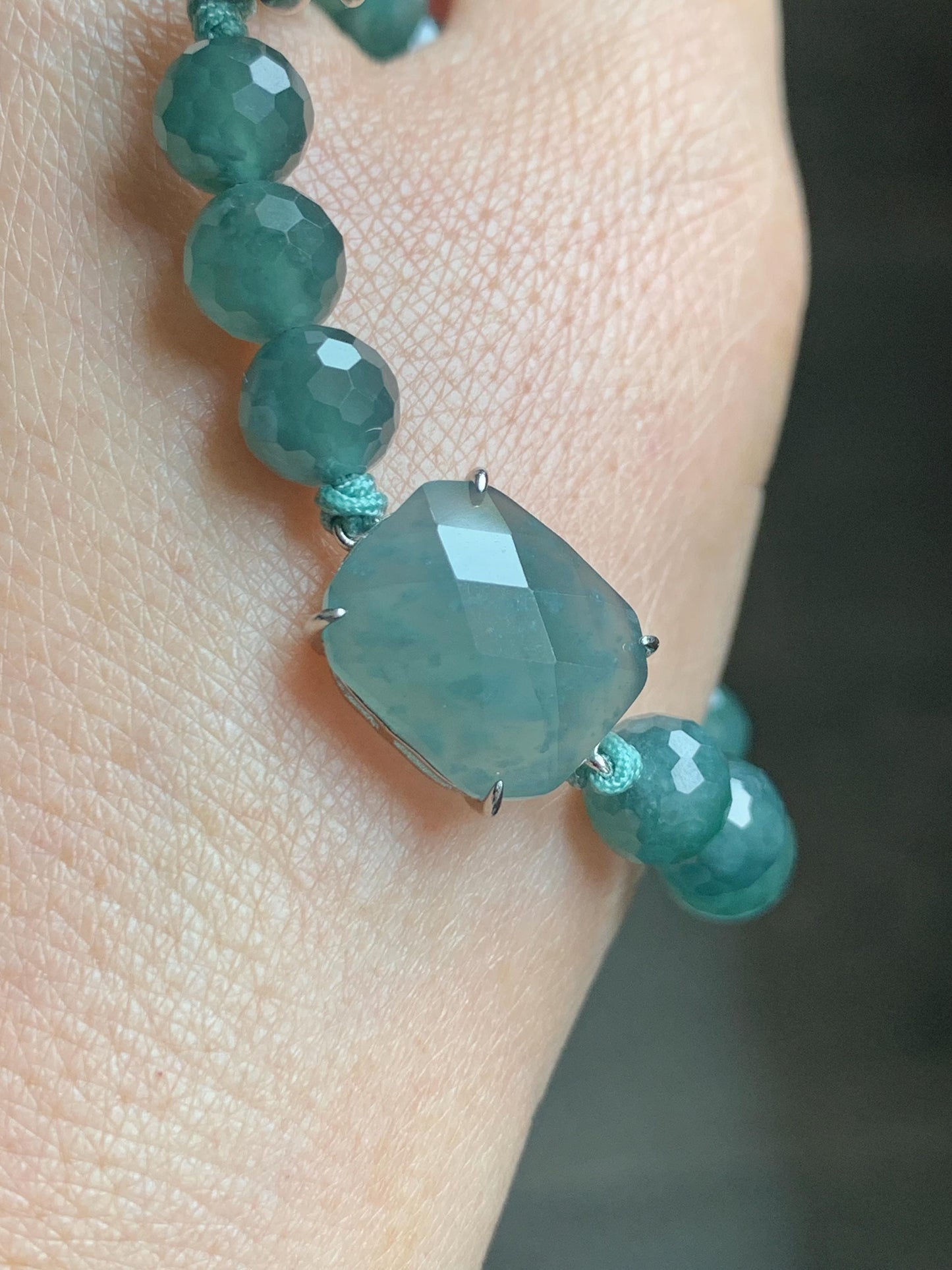 Natural Guatemalan Grade A Icy Translucent Dusty Teal Blue Jade Jadeite Cabochon & Beads Beaded Bracelet 7" 17g 天然冰危蓝绿翡翠切割面蛋面圆珠手串 WQG228