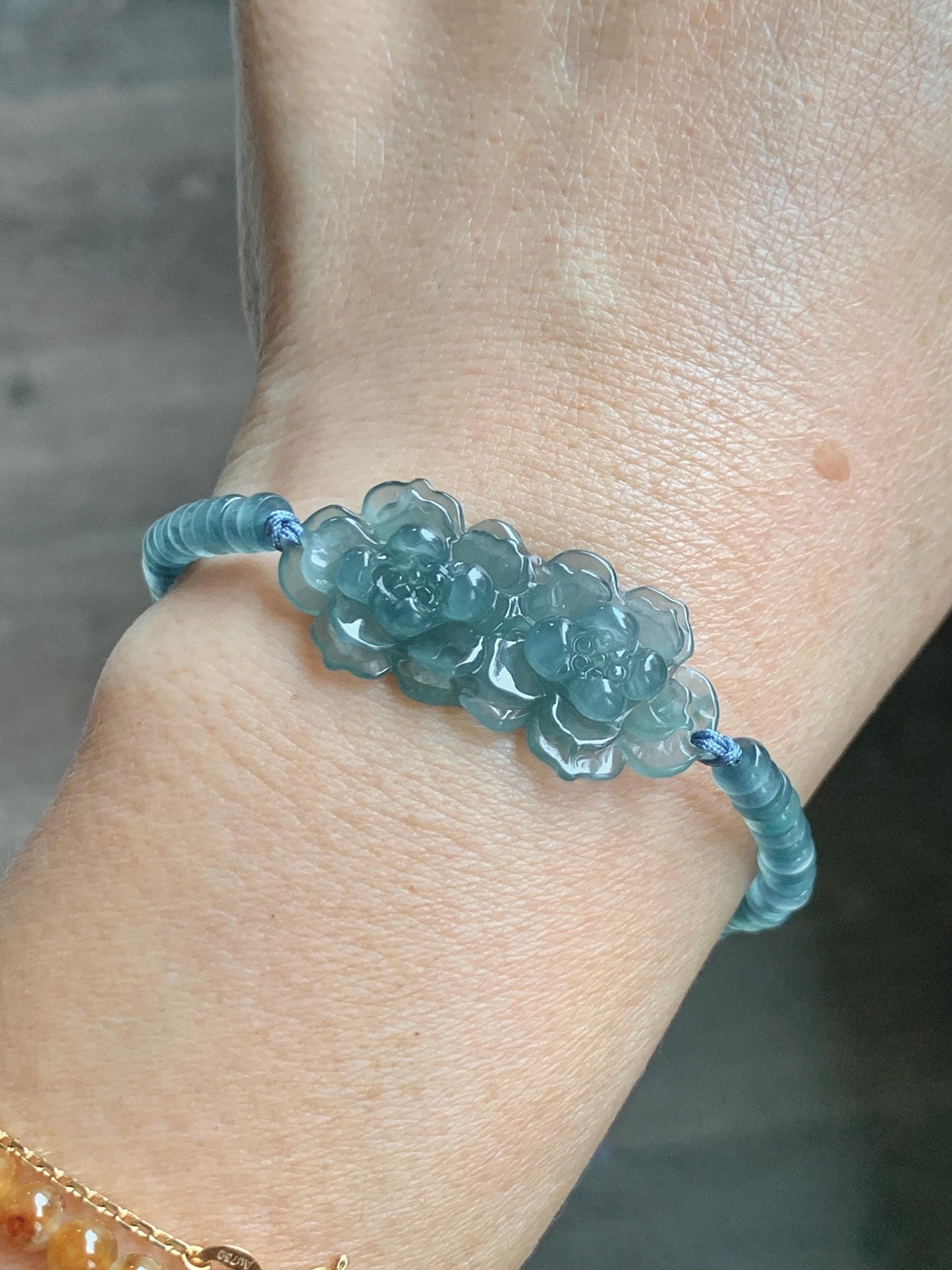 Natural Grade A Guatemalan Icy Translucent Teal Blue Jade Jadeite Double Lotus Flower Beaded Bracelet 6.75” 10g 天然冰胶危蓝起光翡翠双莲花算盘珠手串 WSL188