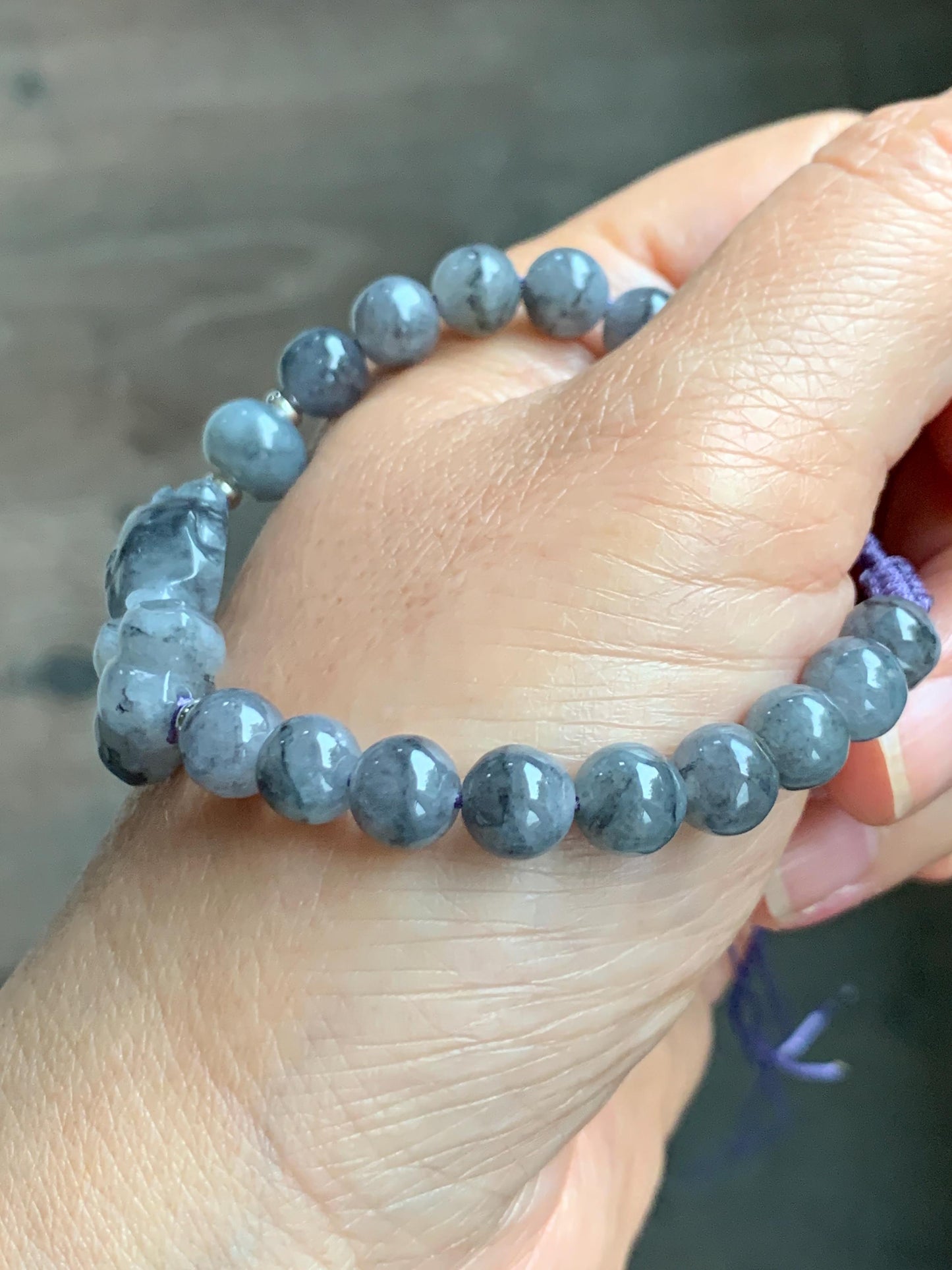 Natural Grade A Icy Translucent Wuji Jade Jadeite Goldfish Interlocking Tail Beaded Bracelet 6.75" 19g Sterling Silver 天然冰胶乌鸡翡翠金鱼圆珠手串 MWJ294