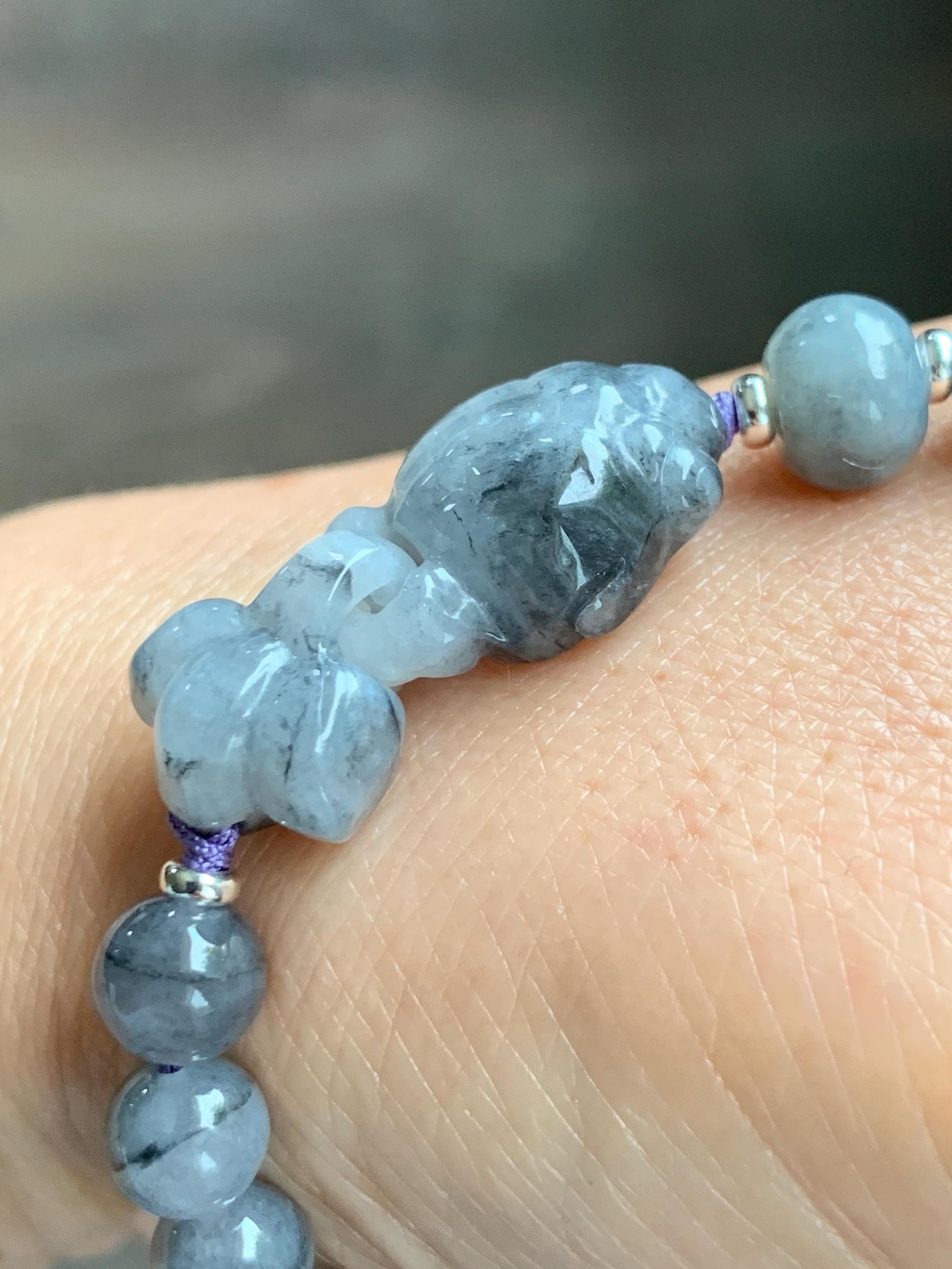 Natural Grade A Icy Translucent Wuji Jade Jadeite Goldfish Interlocking Tail Beaded Bracelet 6.75" 19g Sterling Silver 天然冰胶乌鸡翡翠金鱼圆珠手串 MWJ294