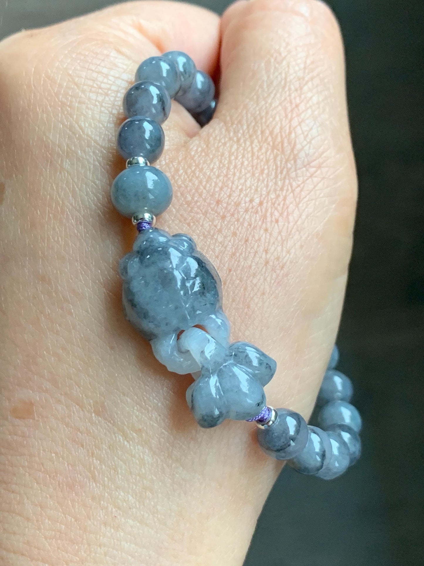 Natural Grade A Icy Translucent Wuji Jade Jadeite Goldfish Interlocking Tail Beaded Bracelet 6.75" 19g Sterling Silver 天然冰胶乌鸡翡翠金鱼圆珠手串 MWJ294