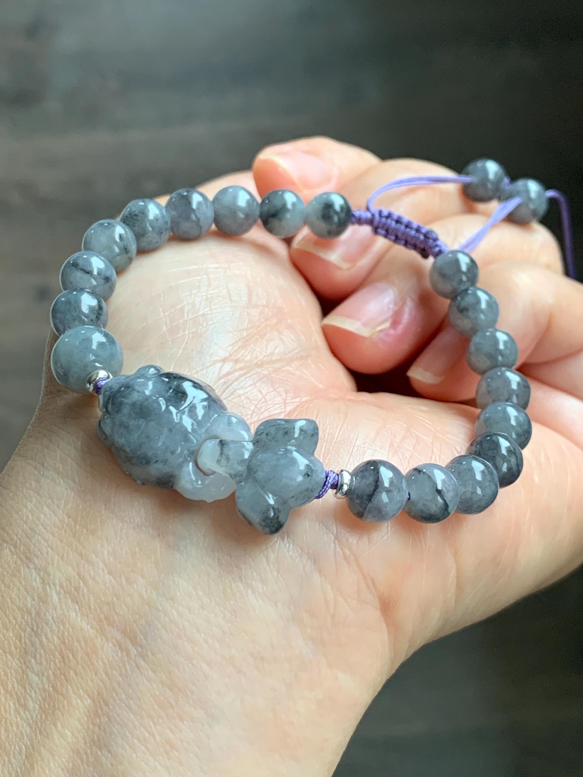 Natural Grade A Icy Translucent Wuji Jade Jadeite Goldfish Interlocking Tail Beaded Bracelet 6.75" 19g Sterling Silver 天然冰胶乌鸡翡翠金鱼圆珠手串 MWJ294