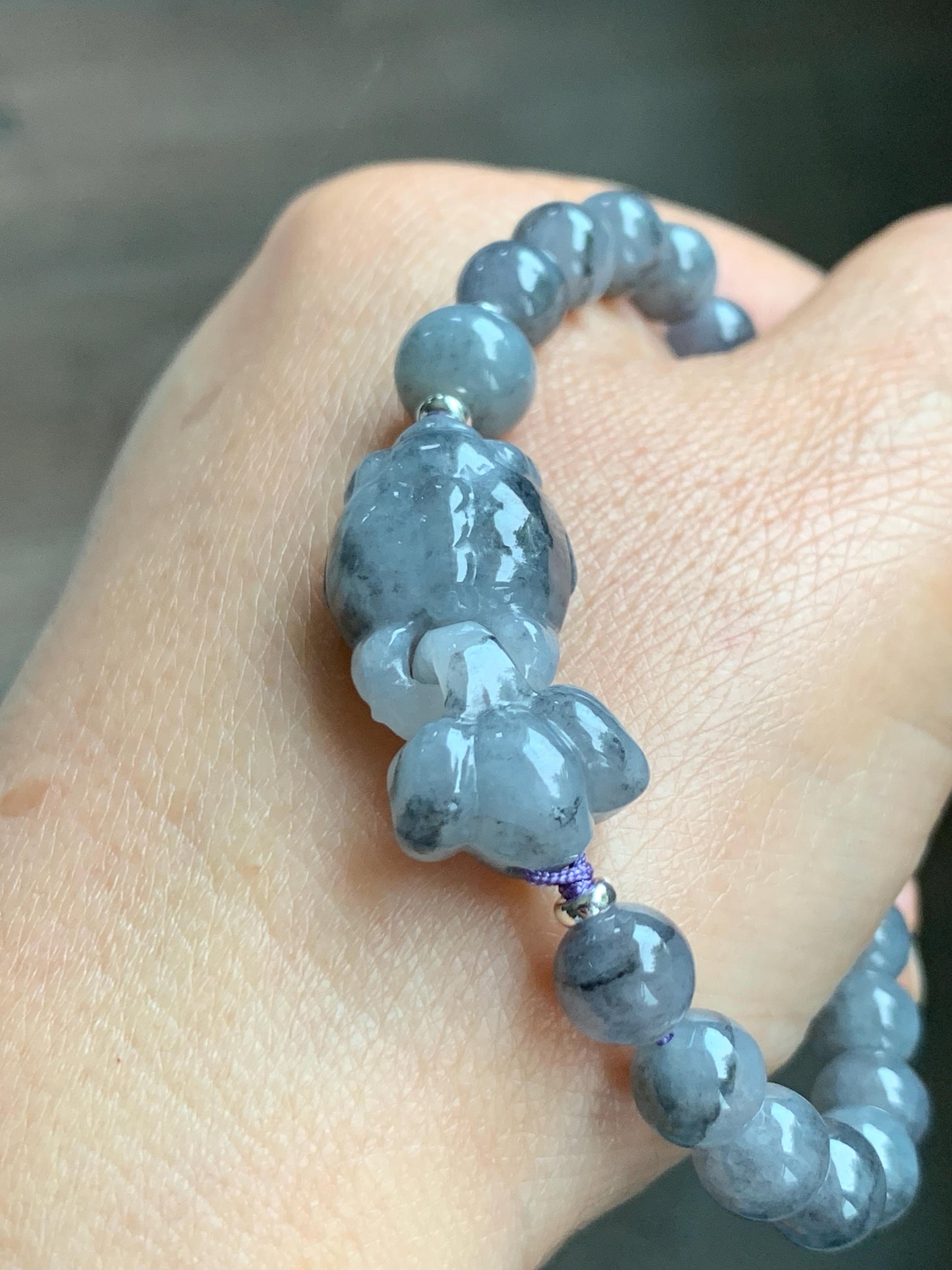 Natural Grade A Icy Translucent Wuji Jade Jadeite Goldfish Interlocking Tail Beaded Bracelet 6.75" 19g Sterling Silver 天然冰胶乌鸡翡翠金鱼圆珠手串 MWJ294