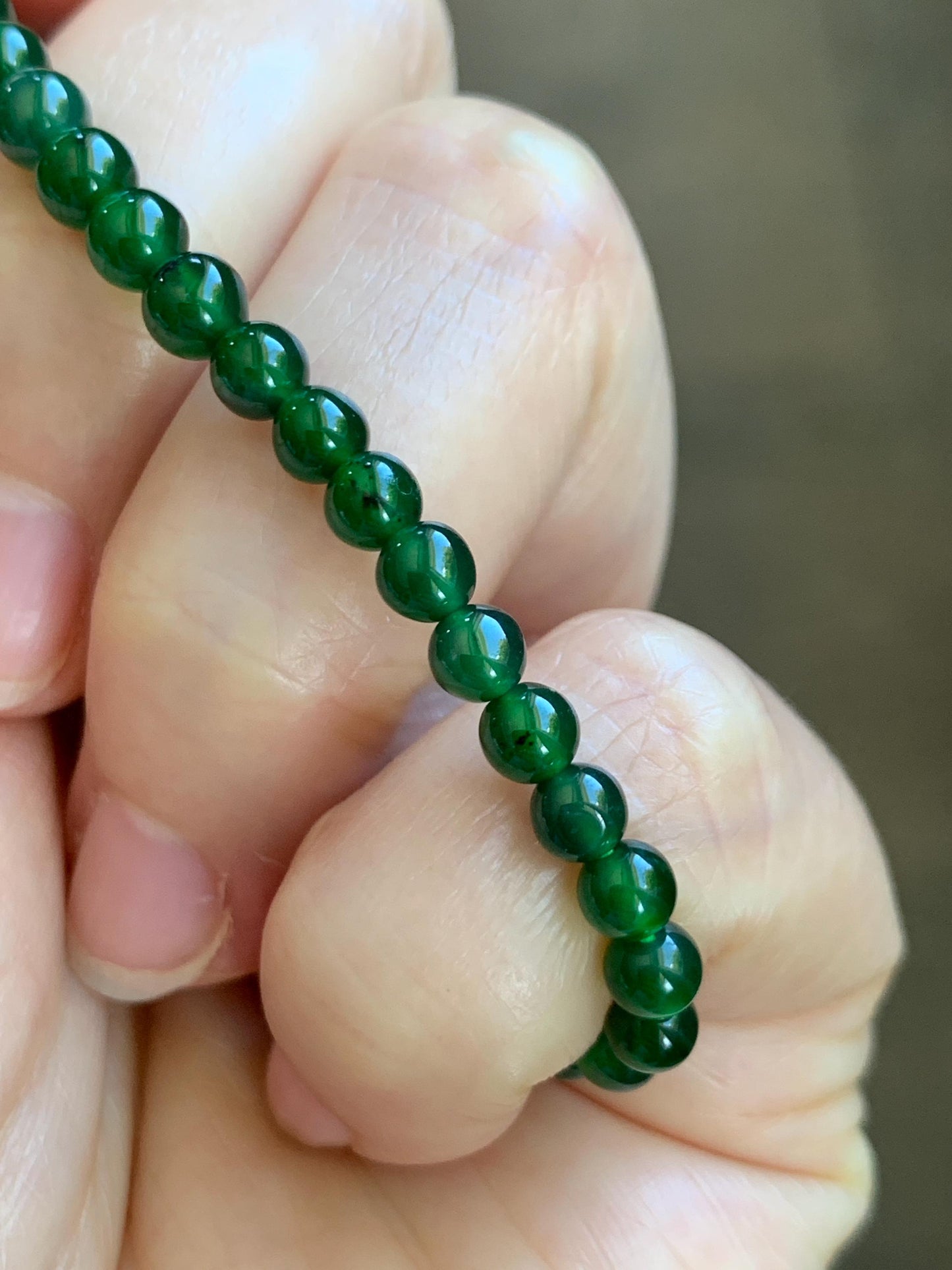 Natural Grade A Guatemalan Icy Translucent Rich Green Jade Jadeite Petite Beads Beaded Bracelet 4.1-4.7mm 7” 7g 天然冰危绿翡翠小卡圆珠手串 WDU180