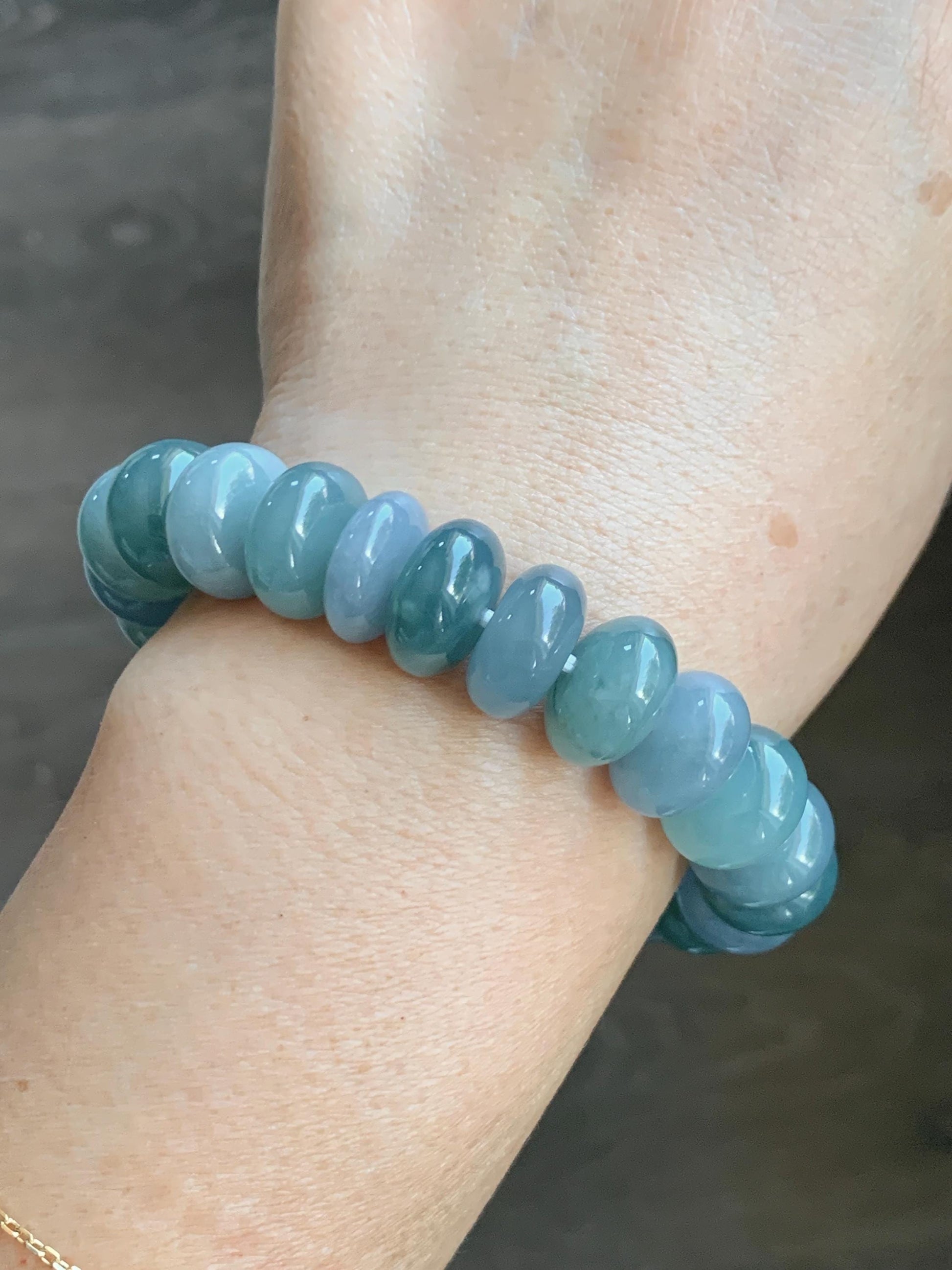 Natural Grade A Guatemalan Icy Translucent Multicolored Blue Jade Jadeite Jumbo Drum Beads Beaded Bracelet 6.5” 58g 天然冰危蓝水多宝翡翠大鼓珠手串 WZB425