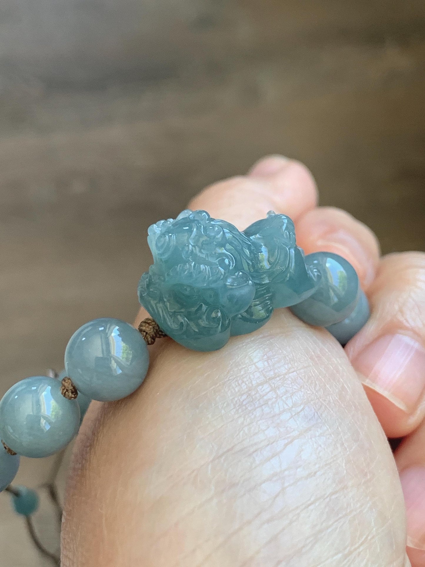 Natural Grade A Guatemalan Icy Translucent Dusty Blue Jade Jadeite Dancing Lion Beaded Bracelet 9.6mm 6.5” 30g 天然冰胶危蓝翡翠精工摆烂小醒狮圆珠手串 WXS365