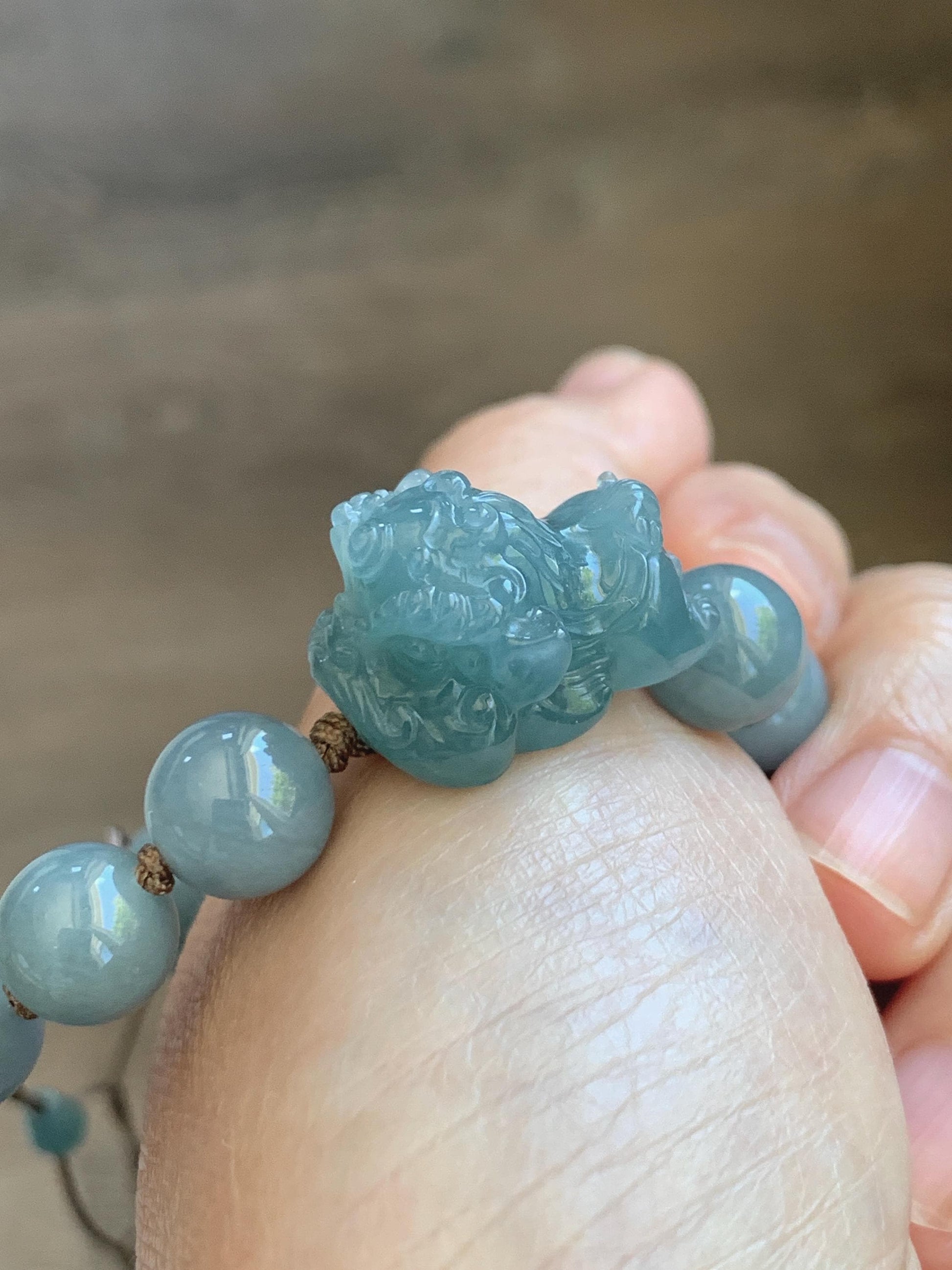Natural Grade A Guatemalan Icy Translucent Dusty Blue Jade Jadeite Dancing Lion Beaded Bracelet 9.6mm 6.5” 30g 天然冰胶危蓝翡翠精工摆烂小醒狮圆珠手串 WXS365