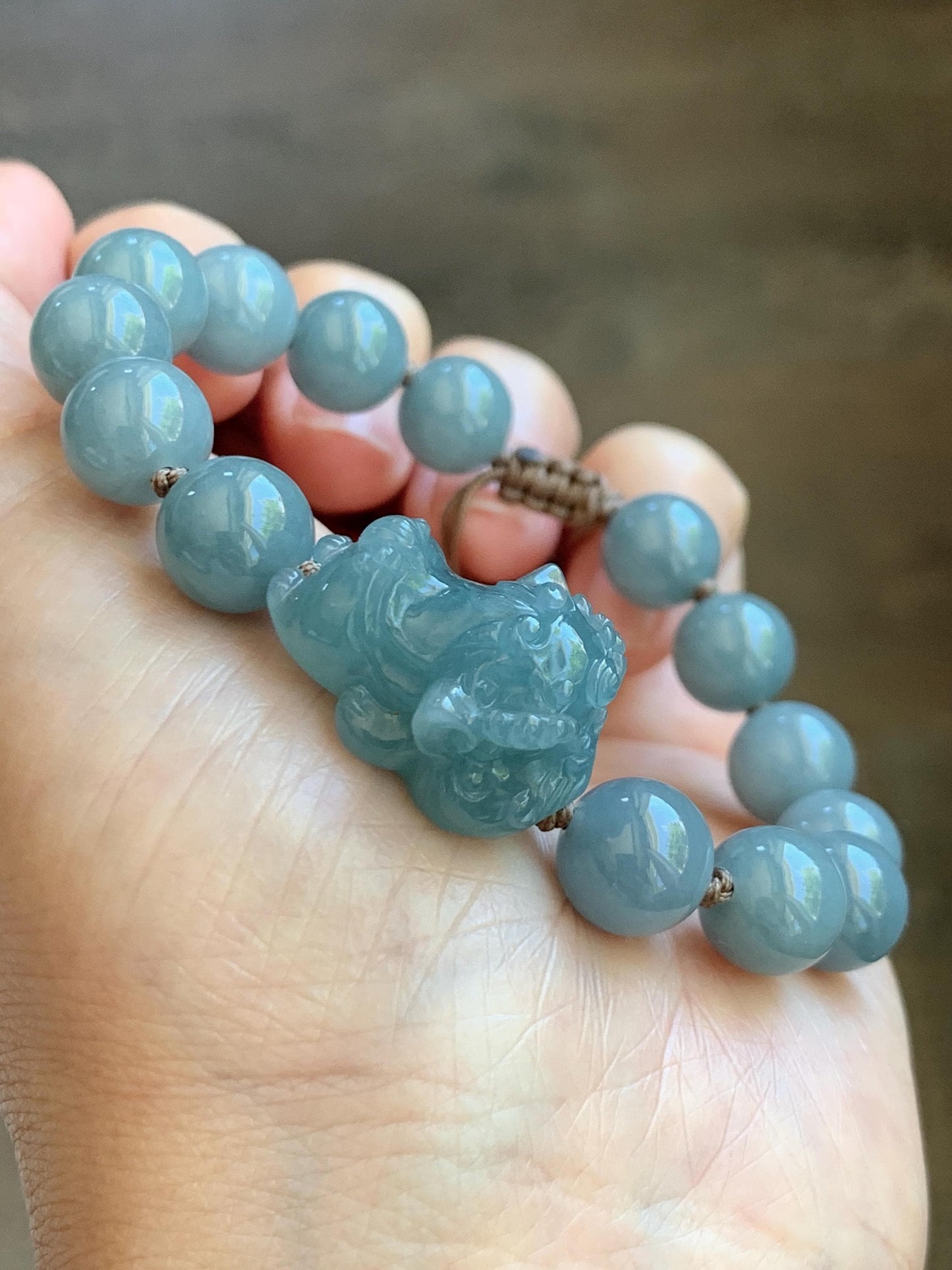 Natural Grade A Guatemalan Icy Translucent Dusty Blue Jade Jadeite Dancing Lion Beaded Bracelet 9.6mm 6.5” 30g 天然冰胶危蓝翡翠精工摆烂小醒狮圆珠手串 WXS365