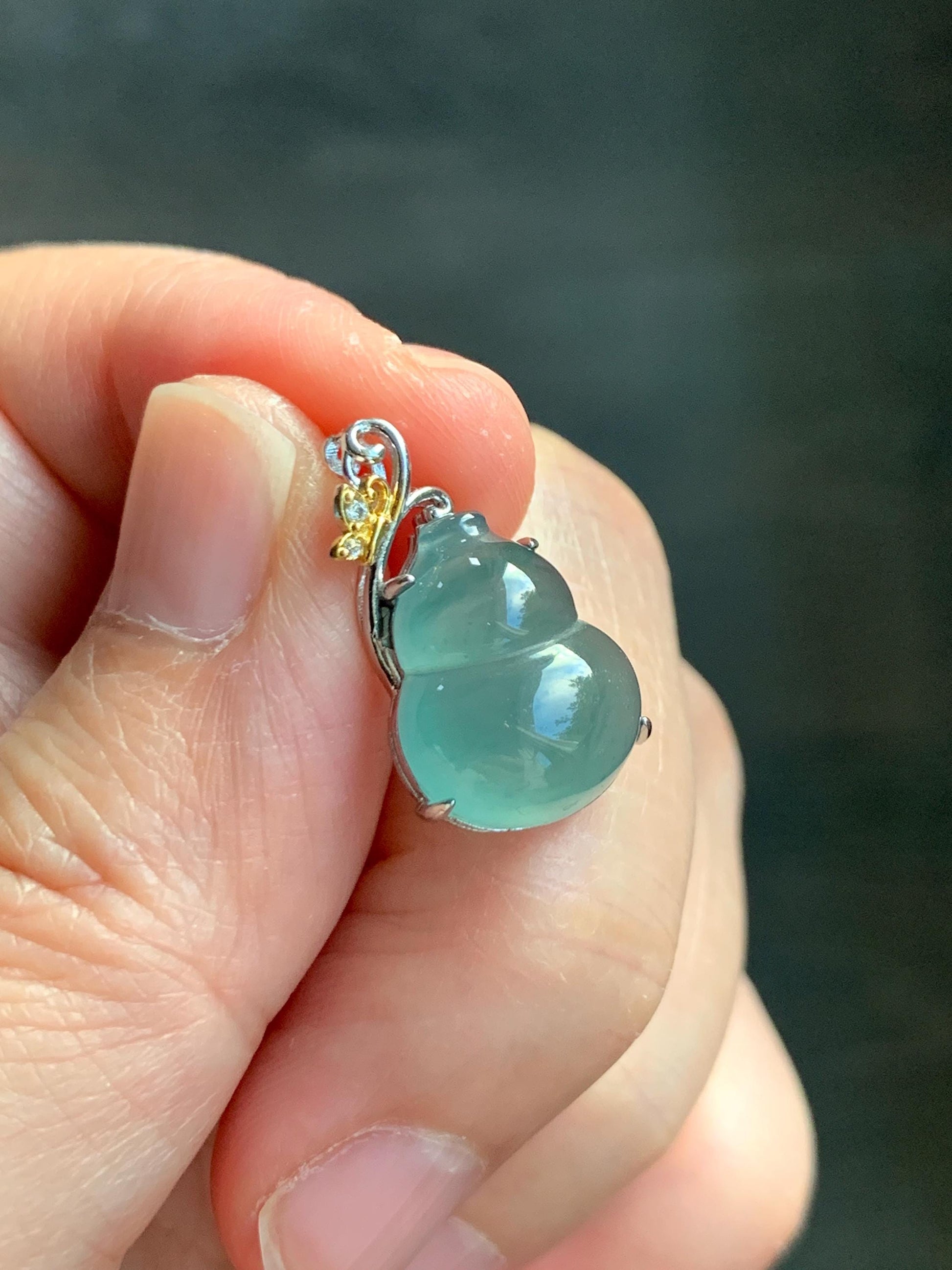 Natural Grade A Guatemalan Icy Translucent Light Dusty Teal Green Jade Jadeite Gourd Hulu Pendant Sterling Silver 天然冰危暗蓝绿翡翠葫芦吊坠 WHL240C