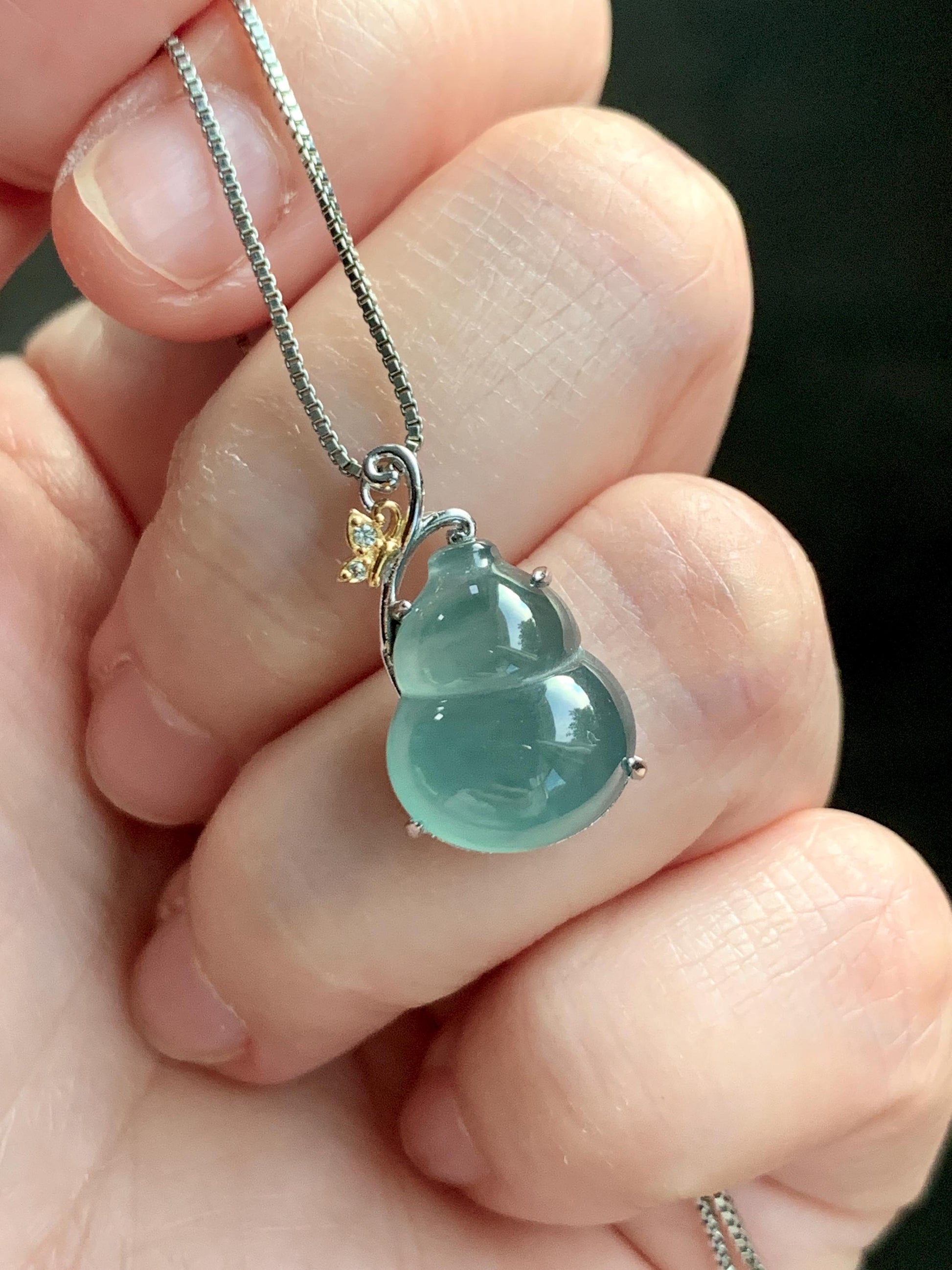 Natural Grade A Guatemalan Icy Translucent Light Dusty Teal Green Jade Jadeite Gourd Hulu Pendant Sterling Silver 天然冰危暗蓝绿翡翠葫芦吊坠 WHL240C