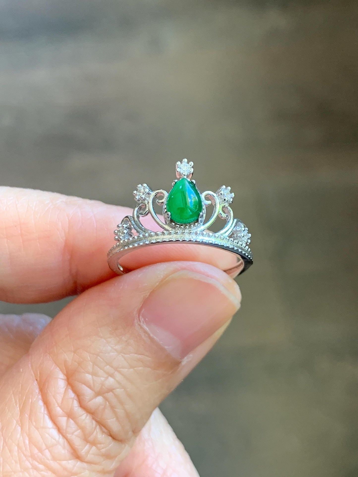 Natural Grade A Guatemalan Icy Translucent Vibrant Green Jade Jadeite Crown Ring Sterling Silver Size Adjustable 天然冰危绿翡翠皇冠戒指 WHG77