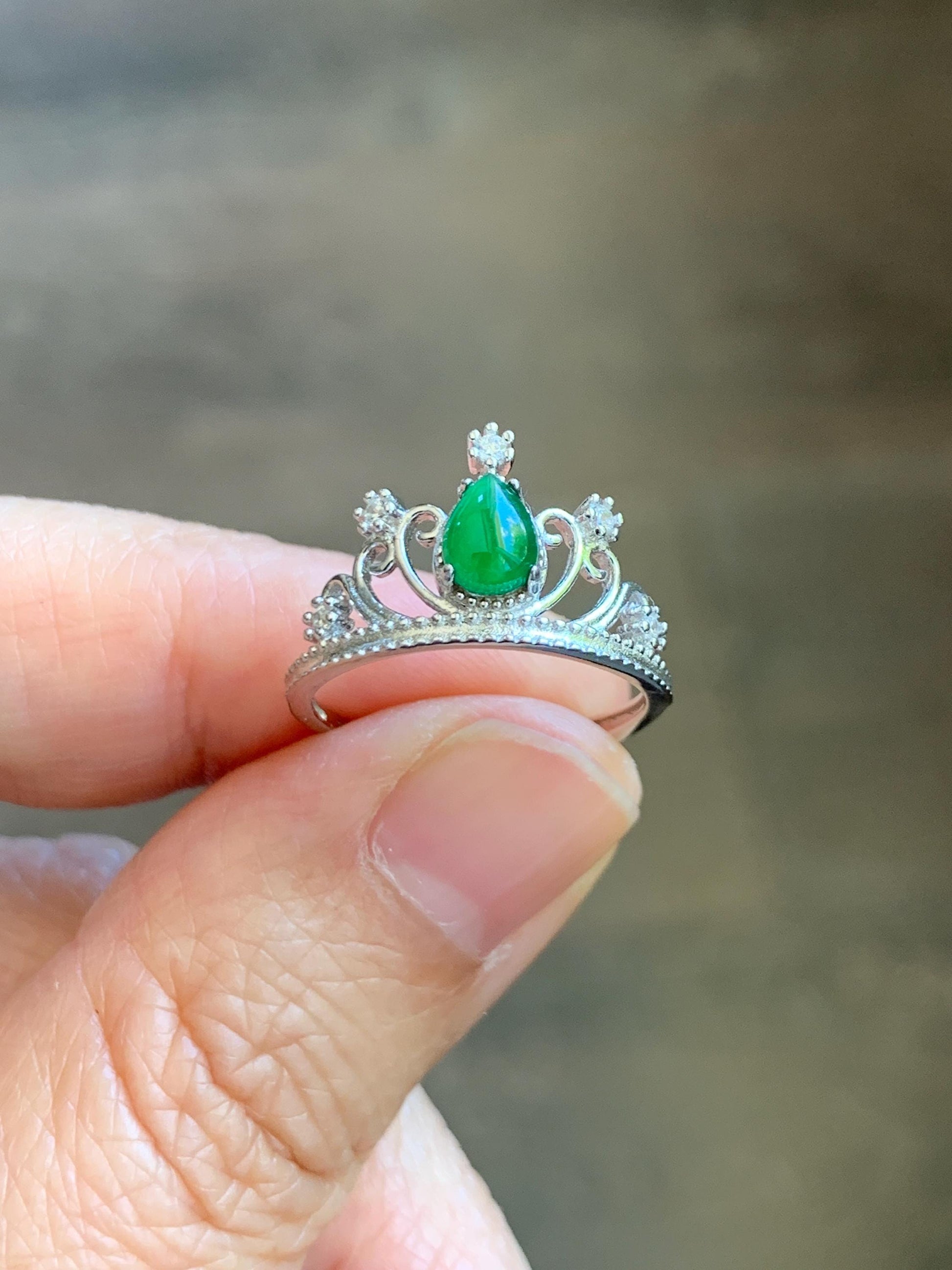 Natural Grade A Guatemalan Icy Translucent Vibrant Green Jade Jadeite Crown Ring Sterling Silver Size Adjustable 天然冰危绿翡翠皇冠戒指 WHG77