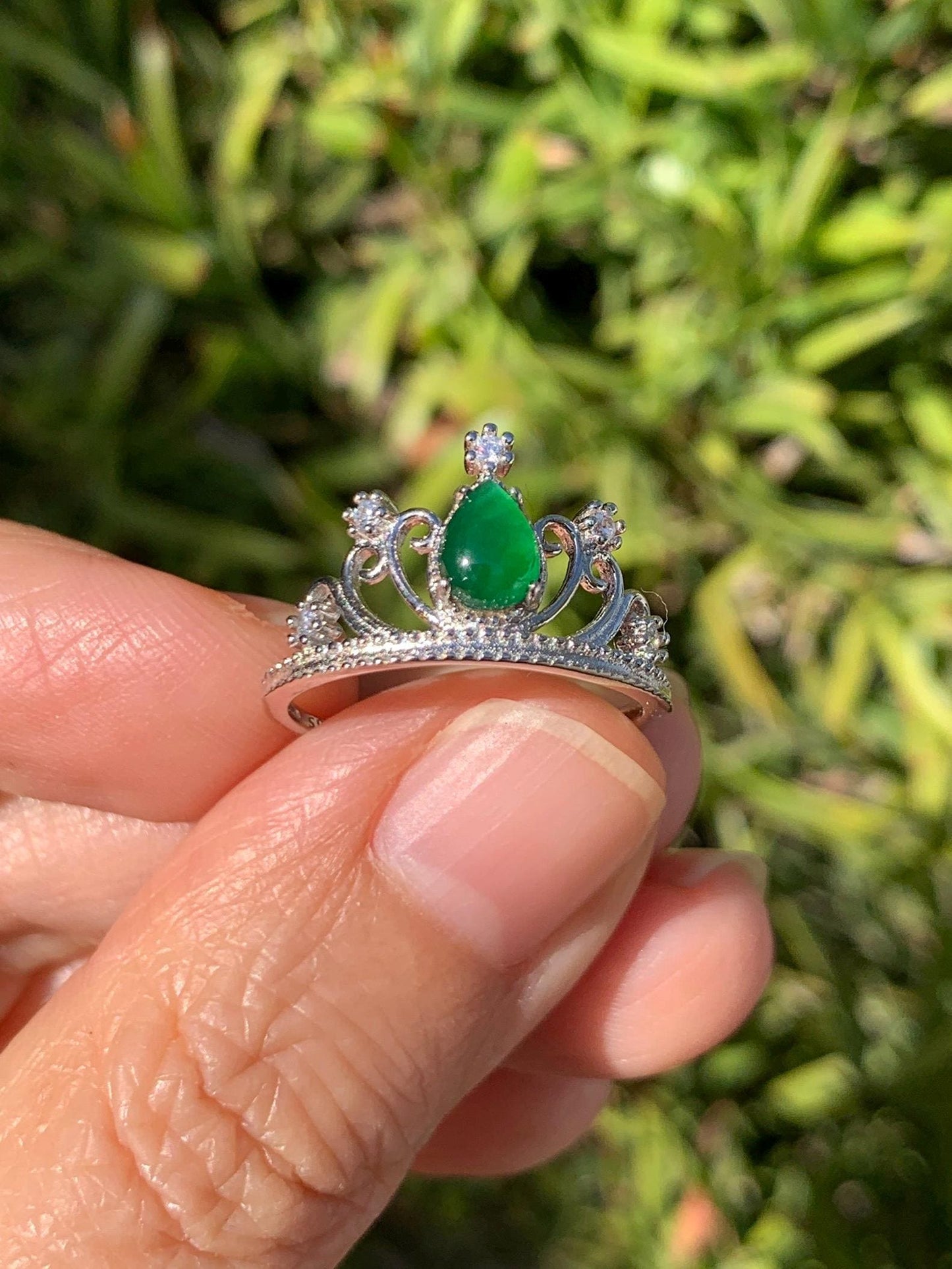 Natural Grade A Guatemalan Icy Translucent Vibrant Green Jade Jadeite Crown Ring Sterling Silver Size Adjustable 天然冰危绿翡翠皇冠戒指 WHG77