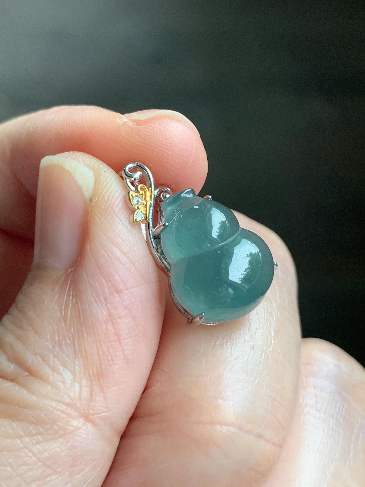 Natural Grade A Guatemalan Icy Translucent Dark Dusty Teal Blue Jade Jadeite Gourd Hulu Pendant Sterling Silver 天然冰危暗蓝绿翡翠葫芦吊坠 WHL240D