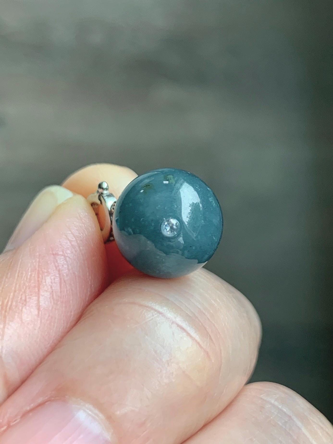 Natural Grade A Guatemalan Icy Translucent Dark Blue Jade Jadeite Bead Gourd Hulu Pendant Sterling Silver 5g 天然冰危是蓝翡翠单珠葫芦镶嵌吊坠 DZH110