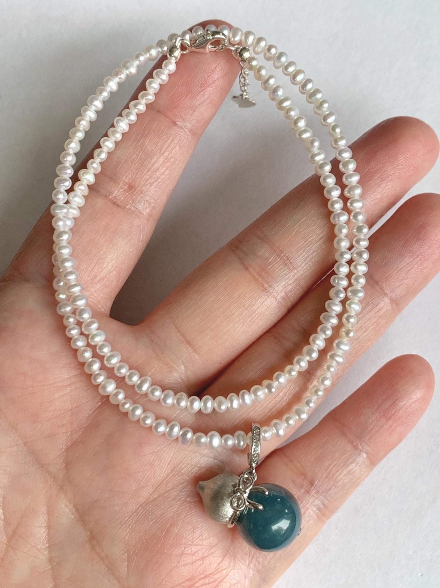 Natural Grade A Guatemalan Icy Translucent Dark Blue Jade Jadeite Bead Gourd Hulu Pendant Sterling Silver 5g 天然冰危是蓝翡翠单珠葫芦镶嵌吊坠 DZH110