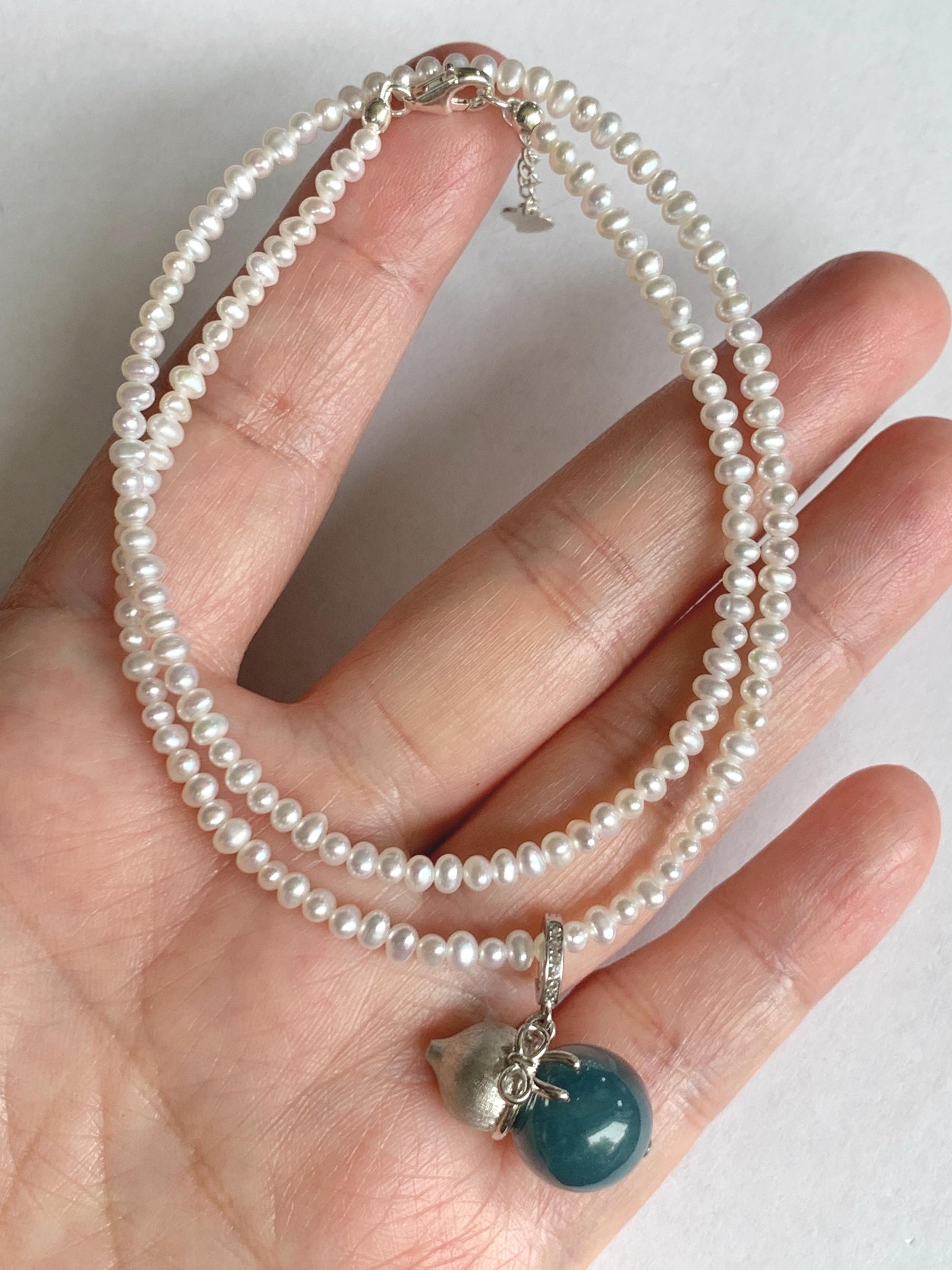 Natural Grade A Guatemalan Icy Translucent Dark Blue Jade Jadeite Bead Gourd Hulu Pendant Sterling Silver 5g 天然冰危是蓝翡翠单珠葫芦镶嵌吊坠 DZH110