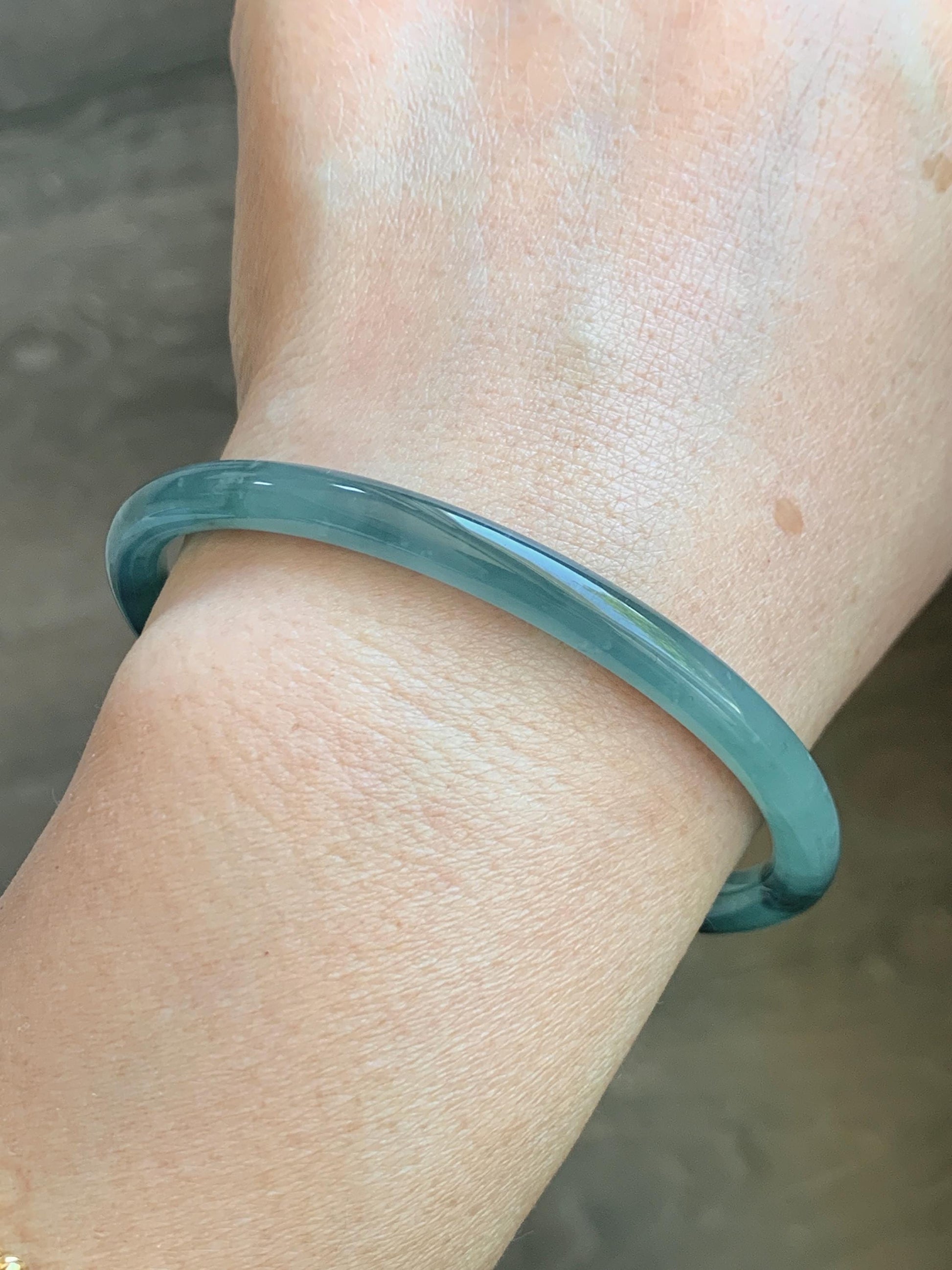 Certified Natural Grade A Guatemalan Icy Translucent Dusty Teal Green Wuji Jade Jadeite Slim Bangle 60.26mm 7.45” 17g 天然冰胶危蓝绿乌鸡翡翠细圆条手镯 1192