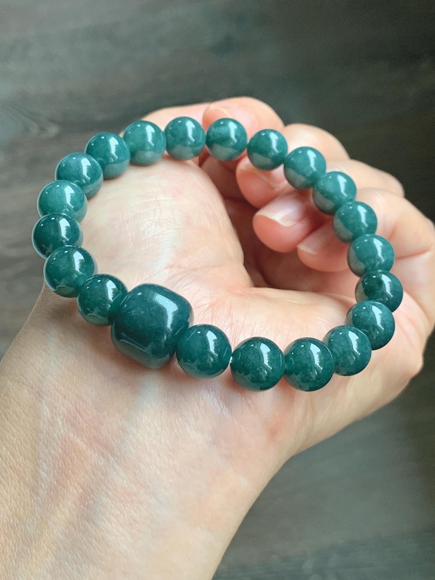 Natural Grade A Guatemalan Translucent Dark Teal Jade Jadeite Beaded Bracelet Stretchy 9.7mm 7.75” 36g 天然危糯种深蓝绿翡翠圆珠手串 WSHL150
