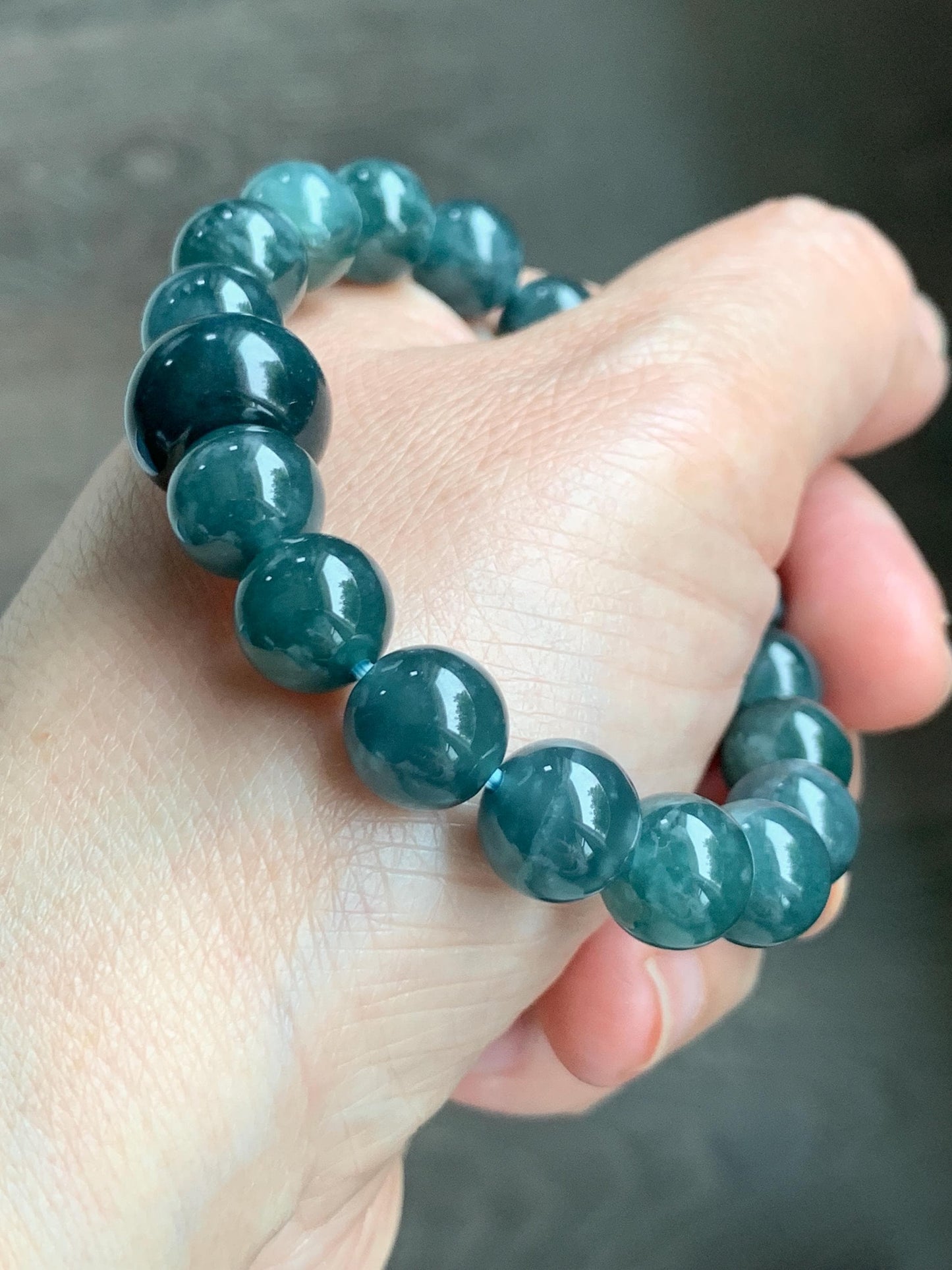 Natural Grade A Guatemalan Icy Translucent Dark Teal Blue Jade Jadeite Beaded Bracelet Stretchy 9.9mm 6.75” 34g 天然冰危深蓝绿翡翠圆珠手串 WSHB150
