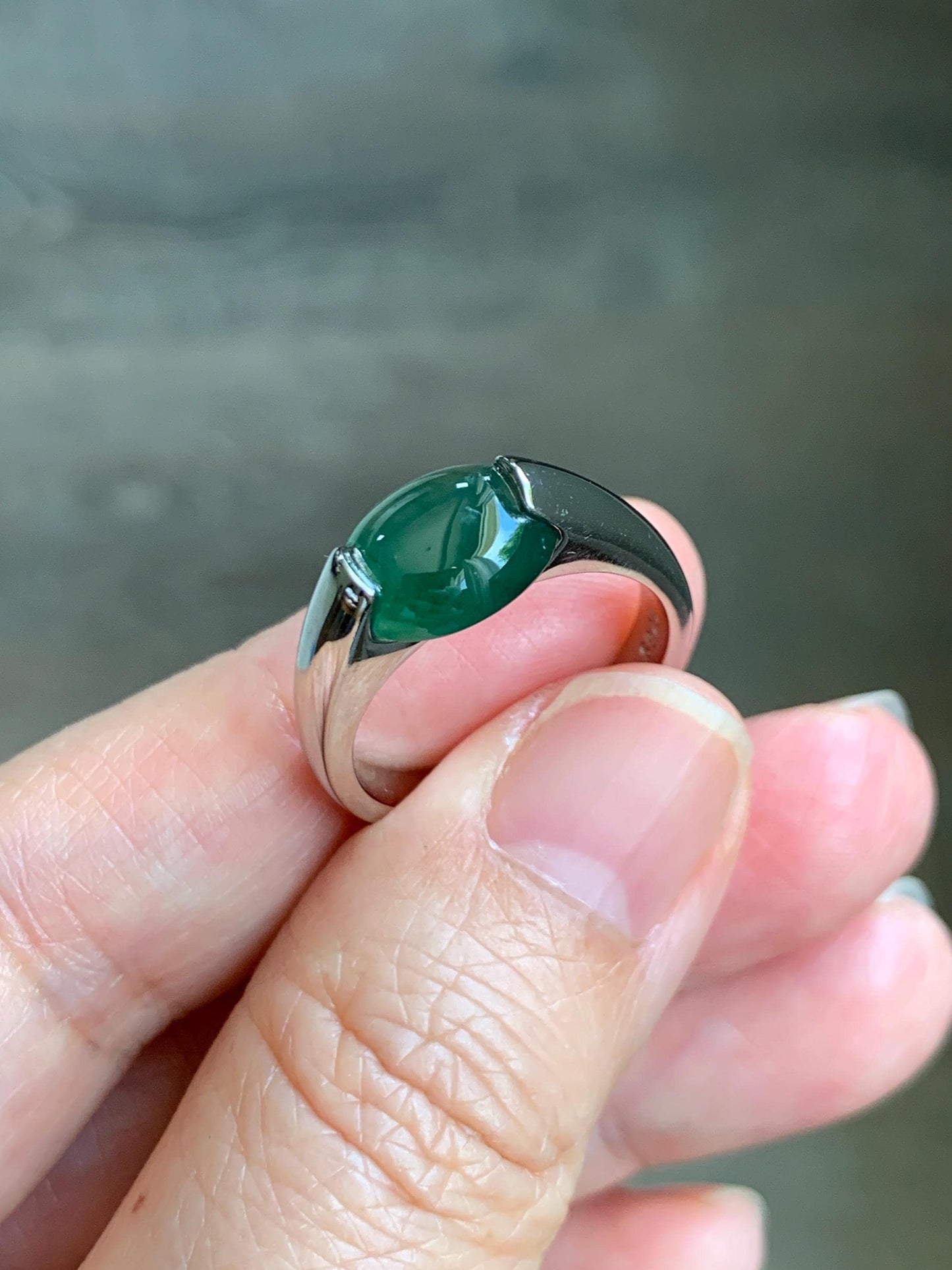 Natural Grade A Guatemalan Icy Translucent Teal Green Oval Cabochon Jade Jadeite Ring Sterling Silver Size 7.5 US 6g 天然冰危蓝绿翡翠银镶戒指 WHS512C