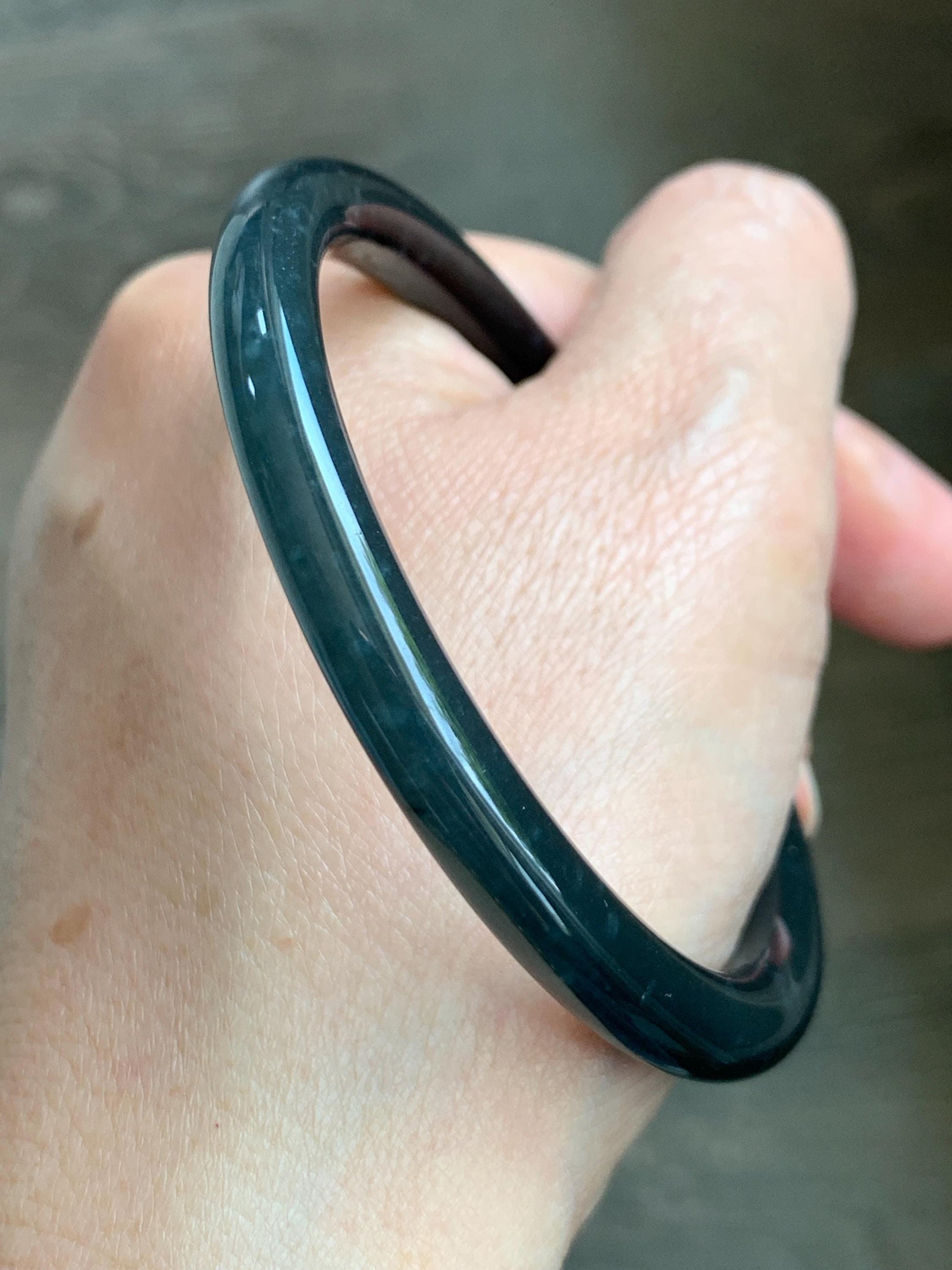 Certified Natural Grade A Guatemalan Icy Translucent Dark Grayish Black Wuji Jade Jadeite Bangle Bracelet 57.4mm 7” 26g 天然冰危深灰乌鸡圆条翡翠手镯 1195