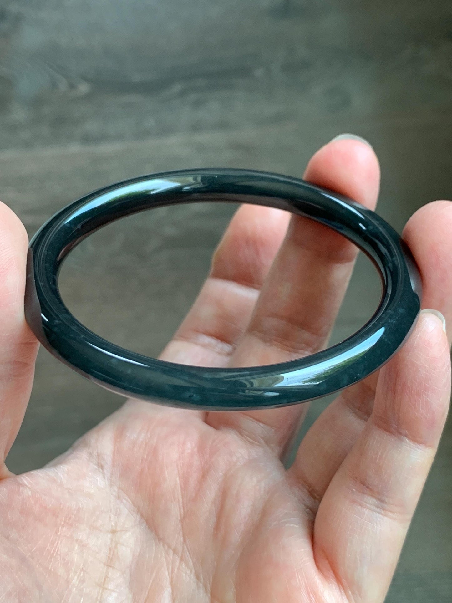 Certified Natural Grade A Guatemalan Icy Translucent Dark Grayish Black Wuji Jade Jadeite Bangle Bracelet 57.4mm 7” 26g 天然冰危深灰乌鸡圆条翡翠手镯 1195