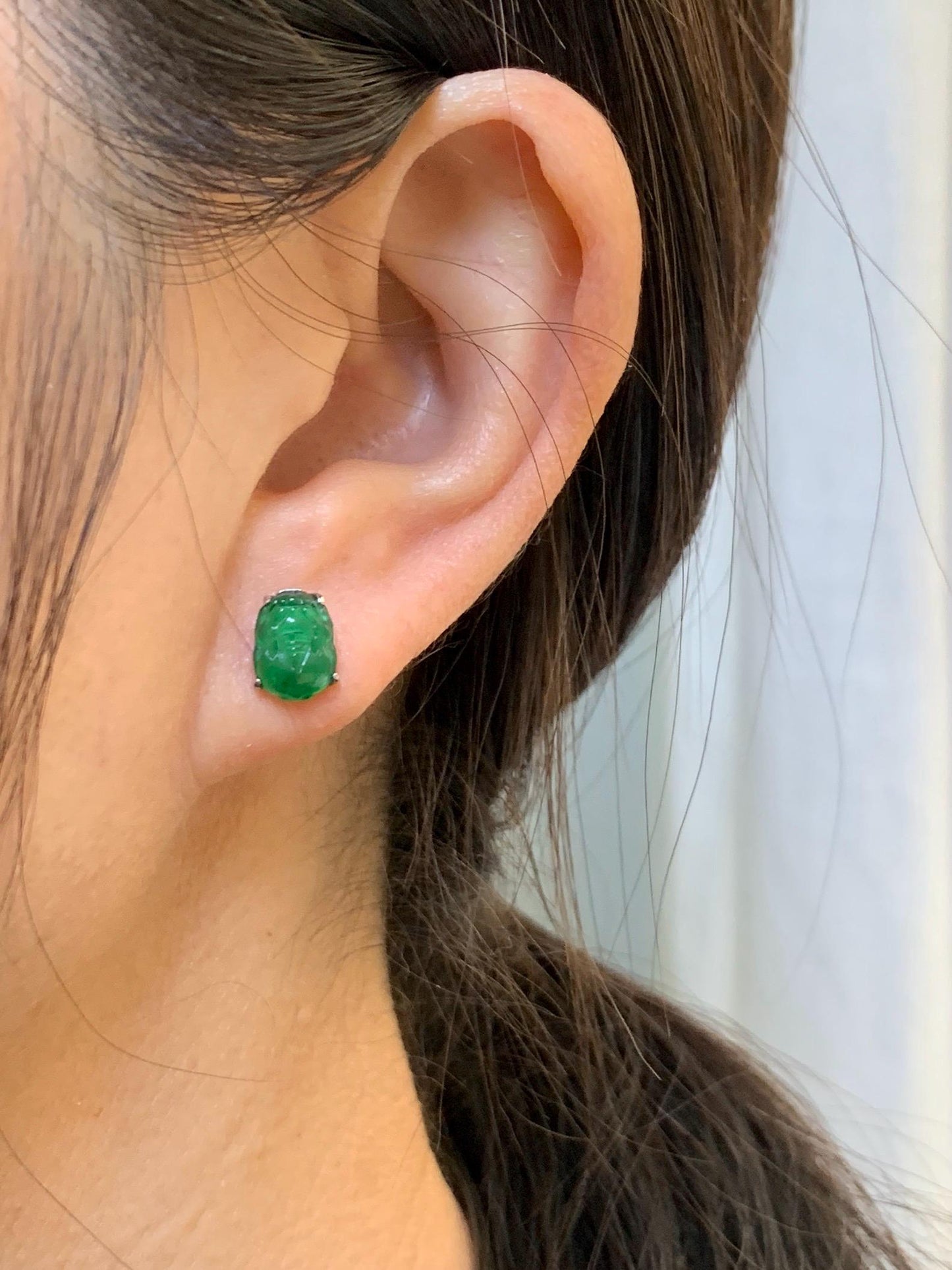 Natural Guatemalan Grade A Icy Translucent Vibrant Green Jade Jadeite Petite Pixiu Stud Earrings Sterling Silver 天然冰危绿翡翠迷你貔貅镶嵌耳钉 WPX88