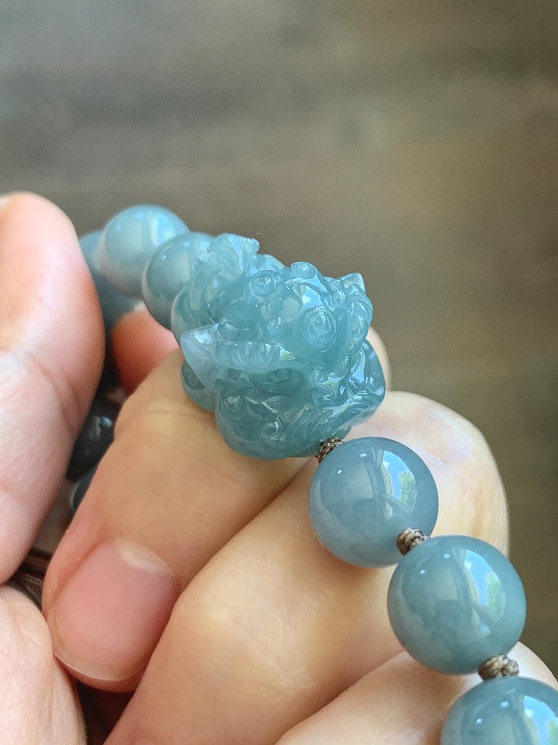 Natural Grade A Guatemalan Icy Translucent Dusty Blue Jade Jadeite Dancing Lion Beaded Bracelet 9.6mm 6.5” 30g 天然冰胶危蓝翡翠精工摆烂小醒狮圆珠手串 WXS365