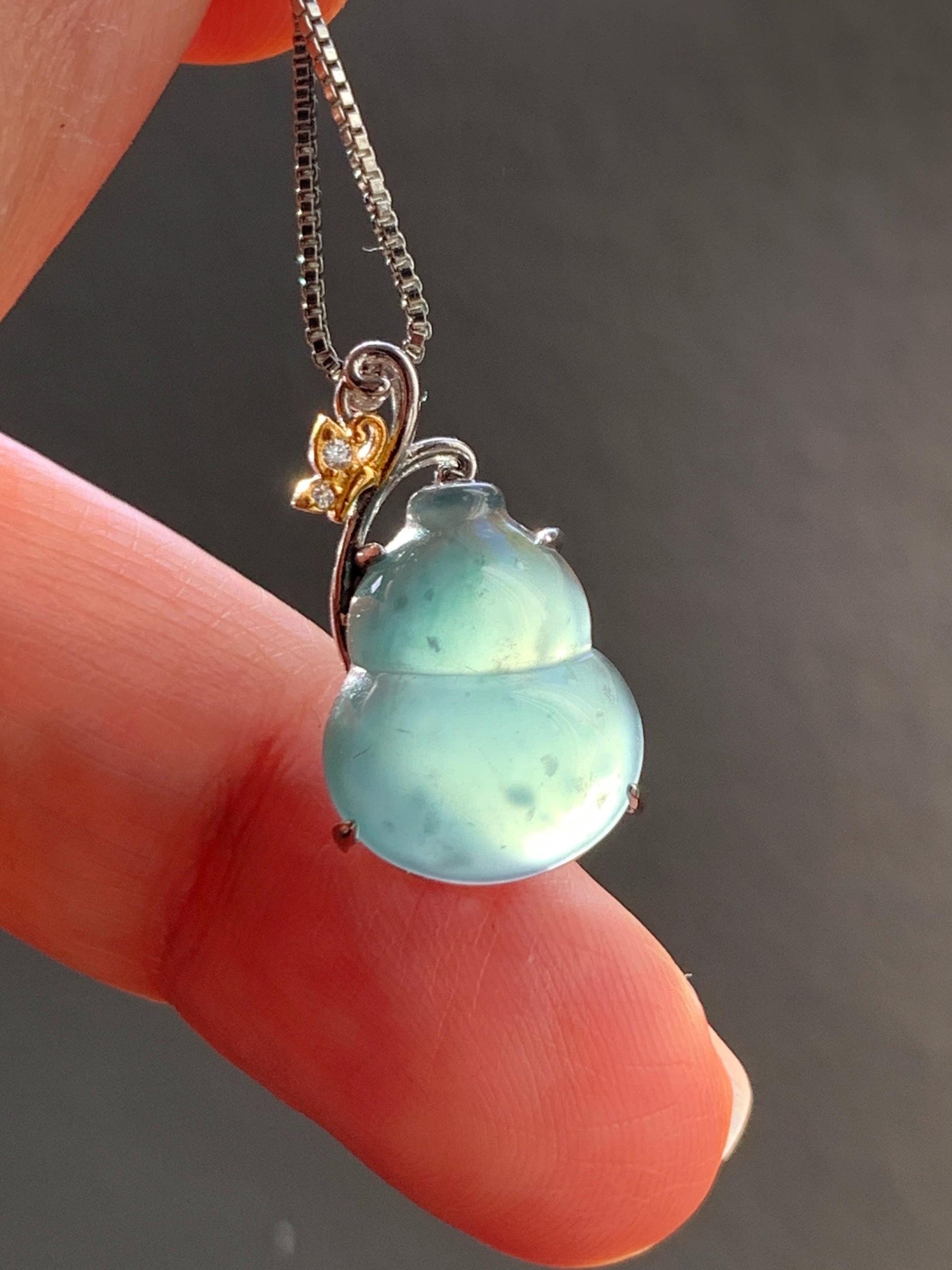 Natural Grade A Guatemalan Icy Translucent Dusty Teal Green Jade Jadeite Gourd Hulu Pendant Sterling Silver 天然冰危暗蓝绿翡翠葫芦吊坠 WHL240A