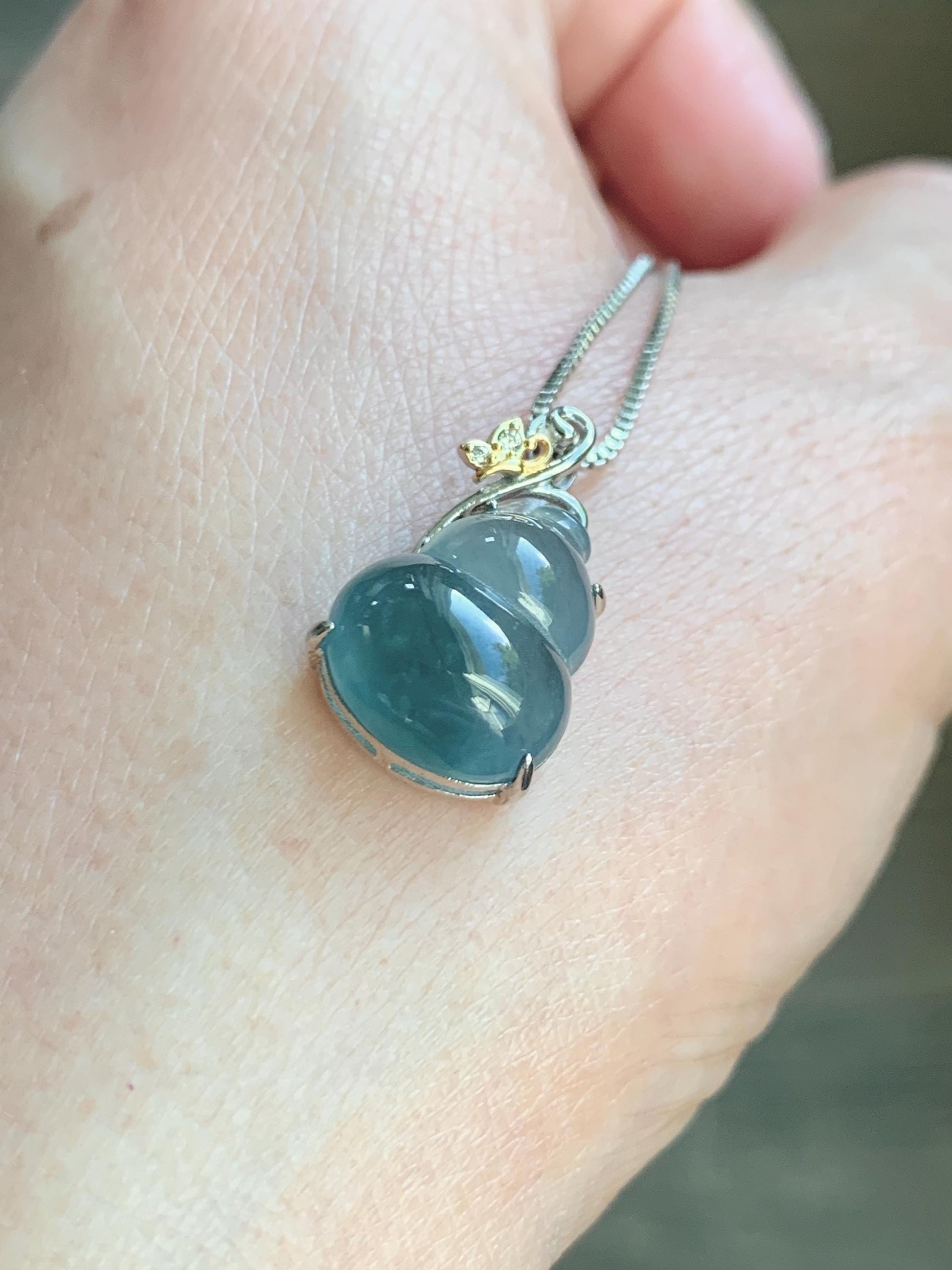 Natural Grade A Guatemalan Icy Highly Translucent Dusty Teal Blue Jade Jadeite Gourd Hulu Pendant Sterling Silver 天然冰危浅蓝绿翡翠葫芦吊坠 WHL240B