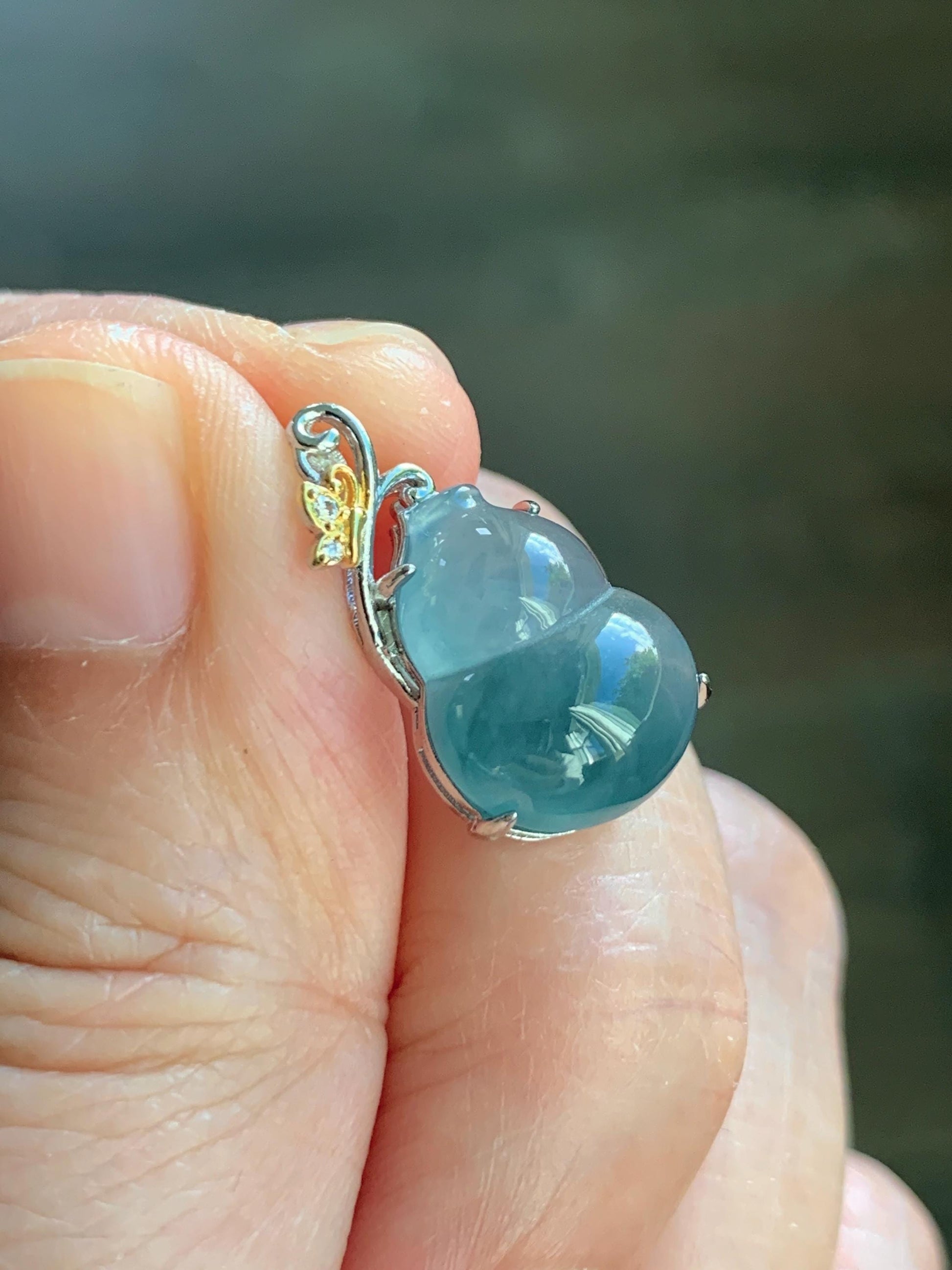 Natural Grade A Guatemalan Icy Highly Translucent Dusty Teal Blue Jade Jadeite Gourd Hulu Pendant Sterling Silver 天然冰危浅蓝绿翡翠葫芦吊坠 WHL240B