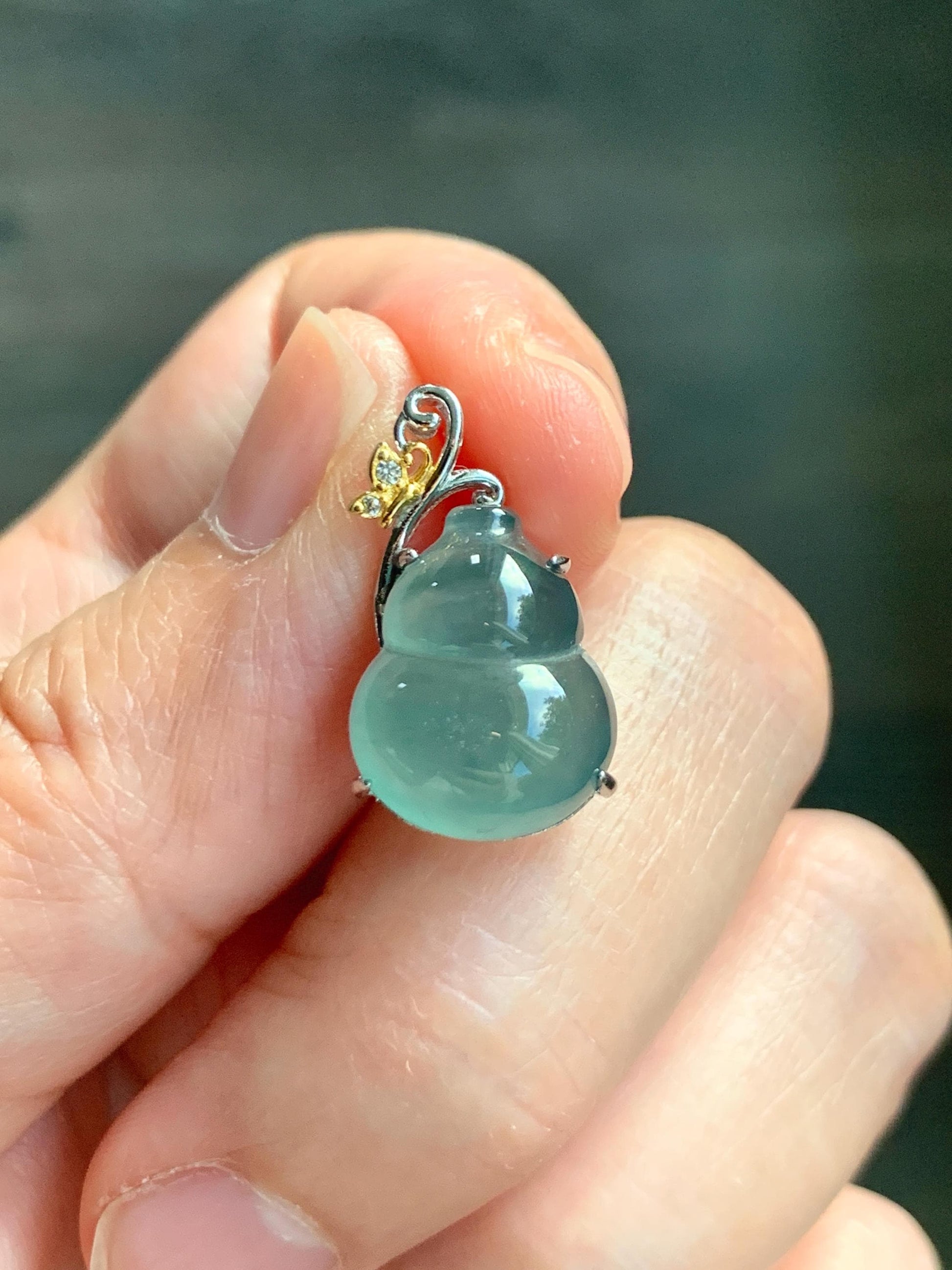 Natural Grade A Guatemalan Icy Translucent Light Dusty Teal Green Jade Jadeite Gourd Hulu Pendant Sterling Silver 天然冰危暗蓝绿翡翠葫芦吊坠 WHL240C