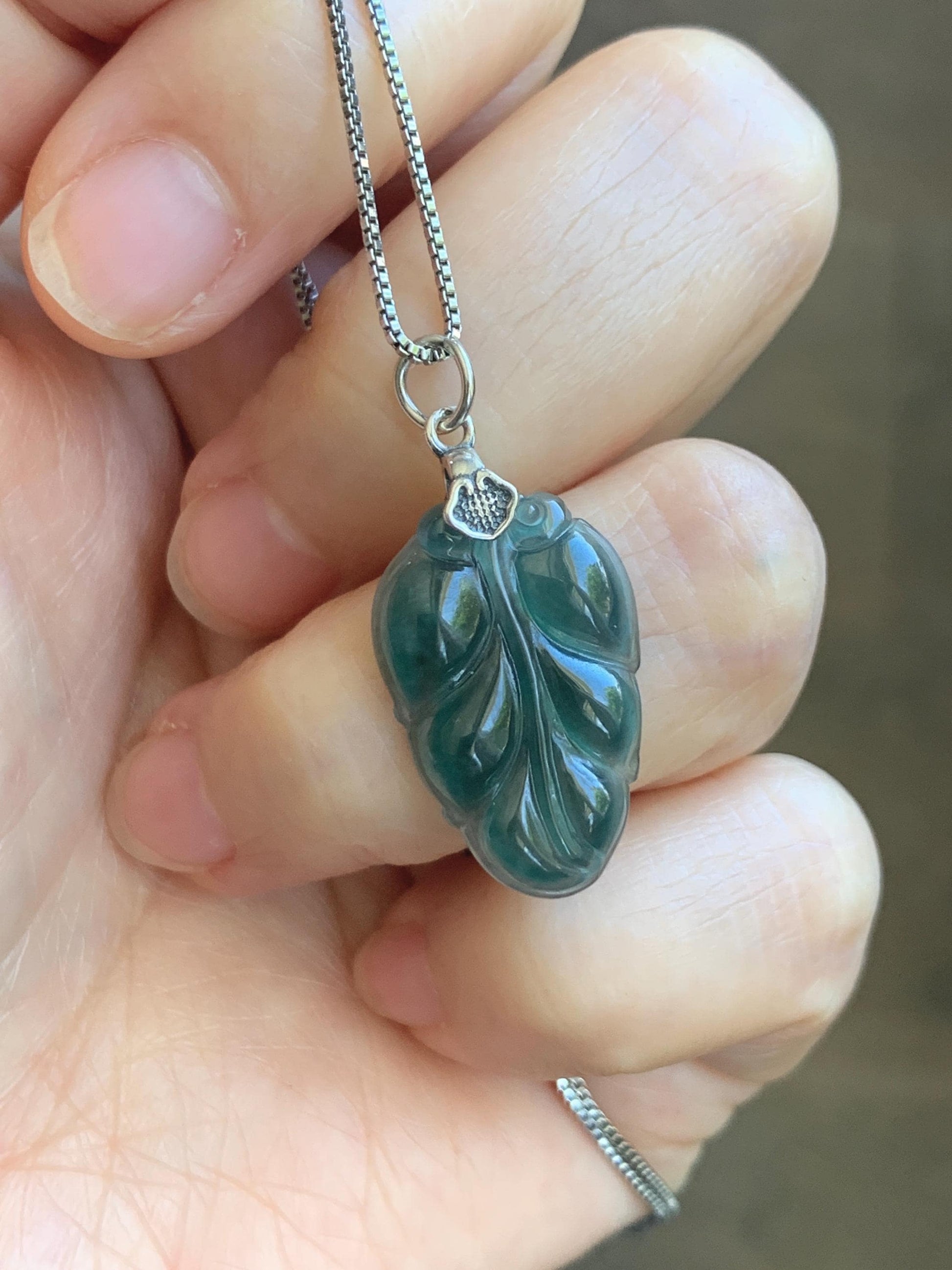 Natural Grade A Guatemalan Icy Translucent Dark Teal Green Jade Jadeite Carved Leaf Small Pendant Sterling Silver 天然冰胶危深蓝翡翠大叶有成银镶吊坠 WLD55E