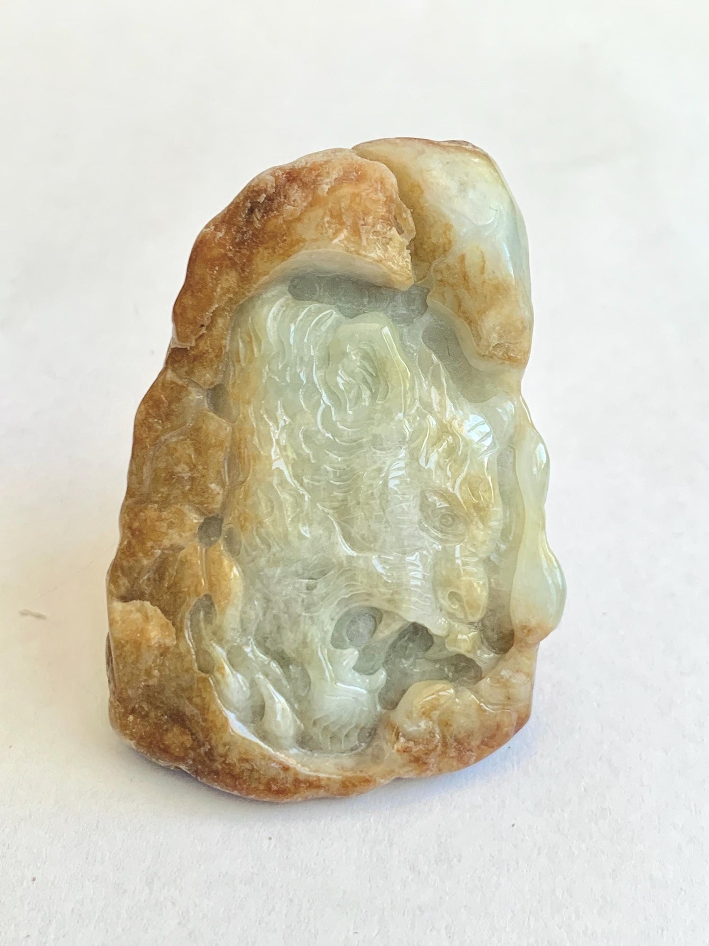 Grade A Natural White Jade Jadeite with Brown Rind Tiger Carved Rock Tea Pet Pal Home Decor Book End 116g 天然翡翠皮壳料老虎雕茶宠 MSS125