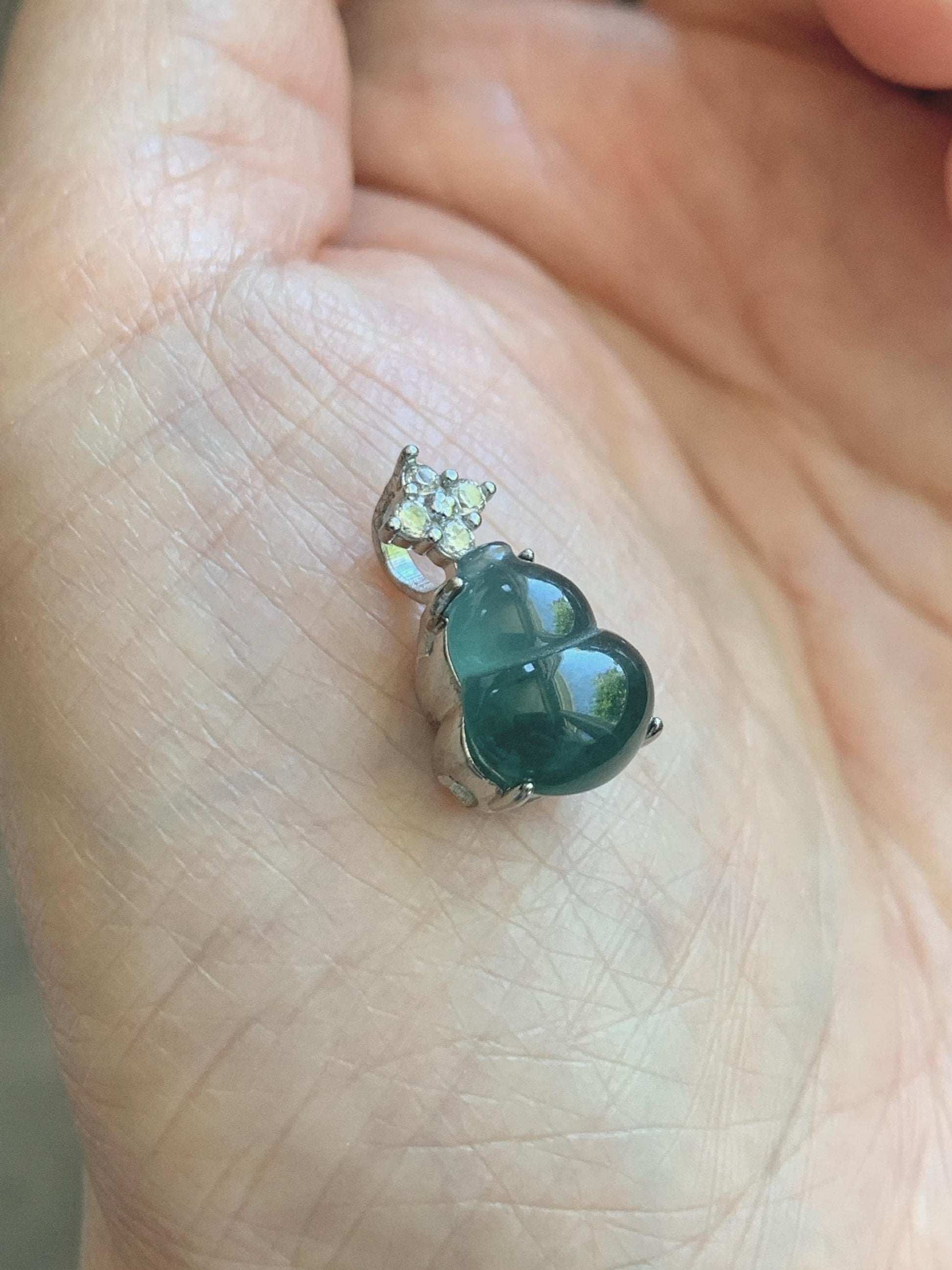 Natural Grade A Guatemalan Icy Translucent Dark Dusty Teal Green Jade Jadeite Gourd Hulu Pendant Sterling Silver 天然冰危深蓝绿翡翠葫芦吊坠 WXH77A