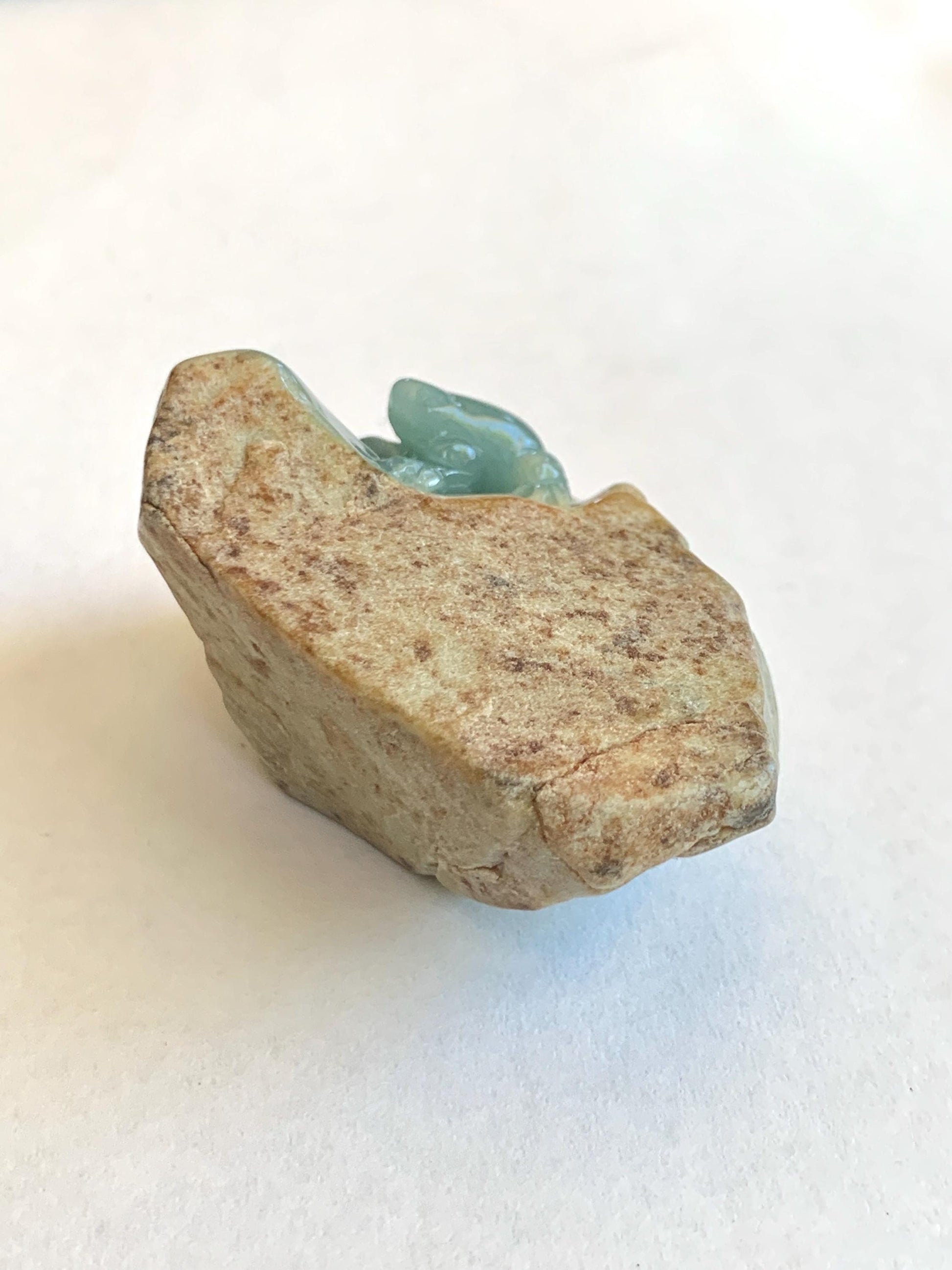 Grade A Natural Guatemalan Dusty Blue Jade Jadeite with Brown Rind Frog Carved Rock Tea Pet Pal Home Decor Book End 70g 天然冰危翡翠皮壳料青蛙茶宠 WLC125