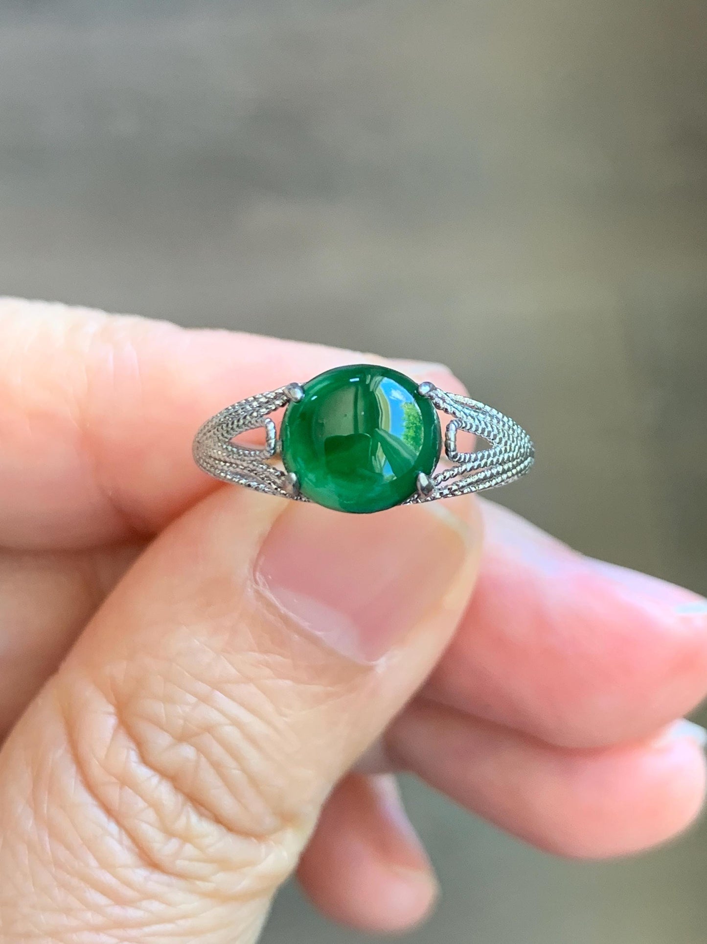 Natural Grade A Guatemalan Icy Translucent Vibrant Green Jade Jadeite Mermaid Tail Ring Sterling Silver Size Adjustable 天然冰危绿翡翠人鱼尾戒指 WLD107