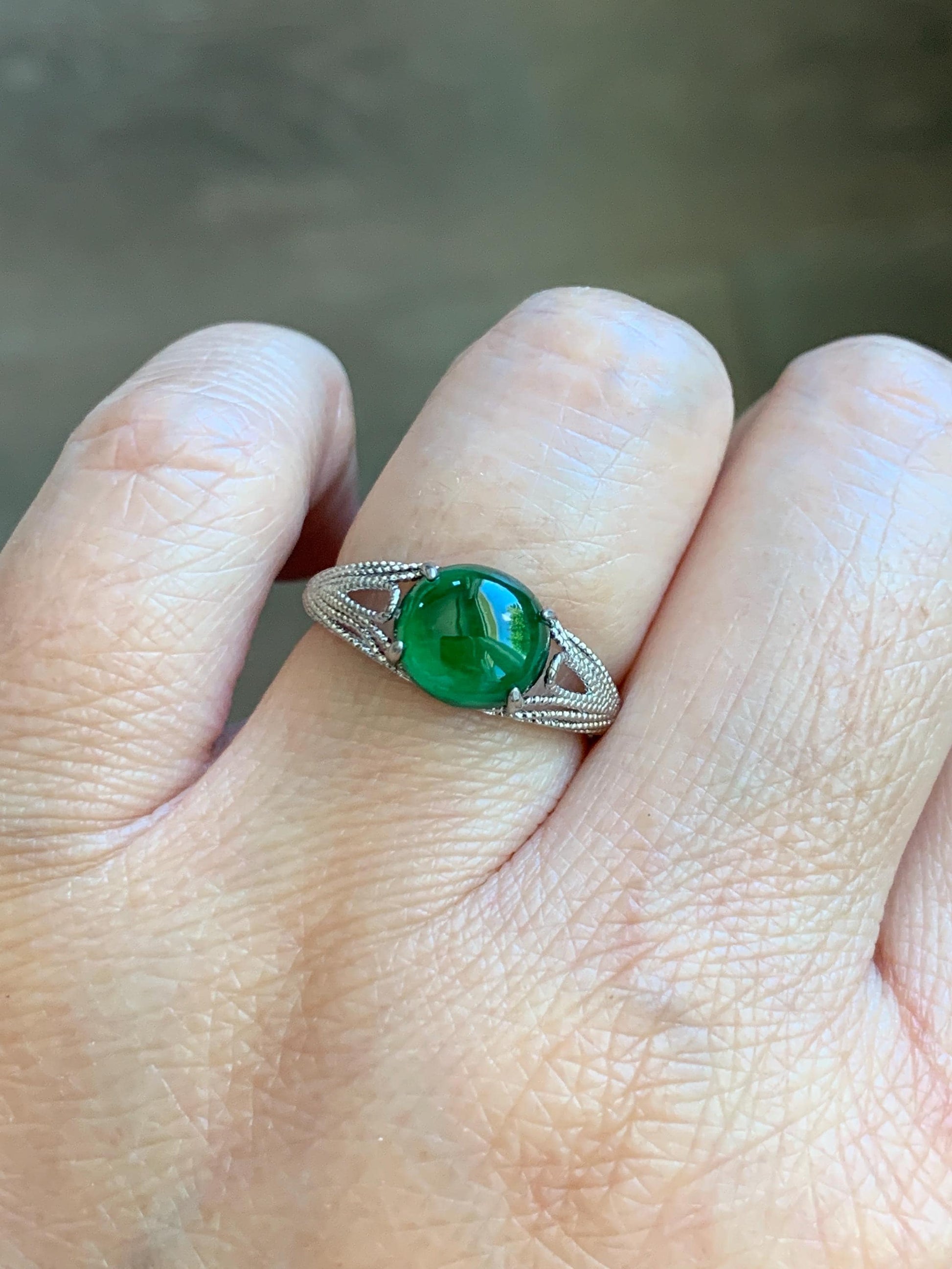Natural Grade A Guatemalan Icy Translucent Vibrant Green Jade Jadeite Mermaid Tail Ring Sterling Silver Size Adjustable 天然冰危绿翡翠人鱼尾戒指 WLD107