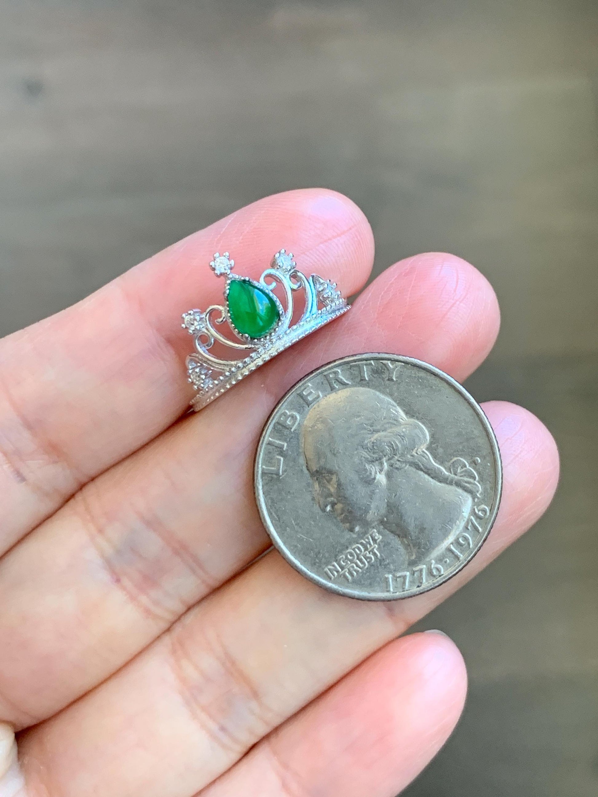 Natural Grade A Guatemalan Icy Translucent Vibrant Green Jade Jadeite Crown Ring Sterling Silver Size Adjustable 天然冰危绿翡翠皇冠戒指 WHG77