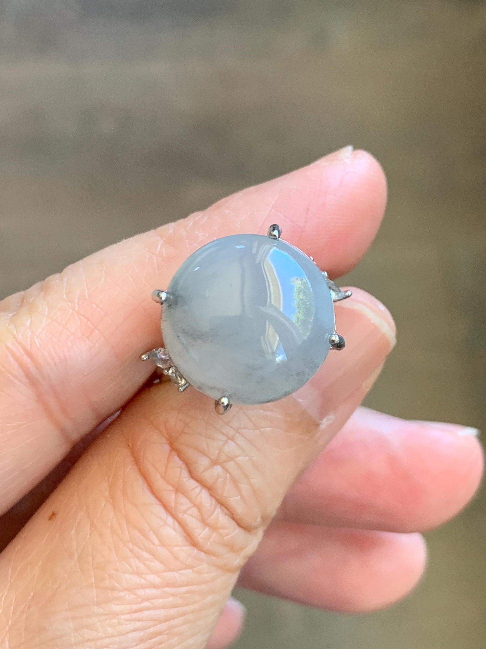 Large Natural Grade A Icy Translucent Wuji Pastel Purple Jade Jadeite Solitaire Ring Sterling Silver Size Adjustable 天然冰乌鸡翡翠大尺寸蛋面银镶戒指 MDW132