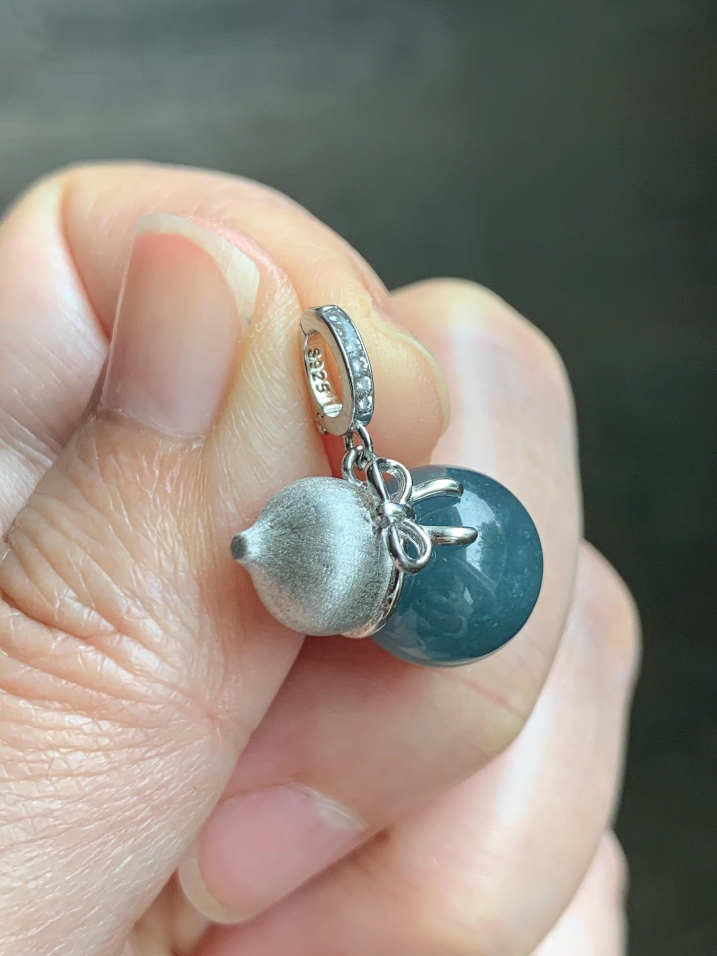 Natural Grade A Guatemalan Icy Translucent Dark Blue Jade Jadeite Bead Gourd Hulu Pendant Sterling Silver 5g 天然冰危是蓝翡翠单珠葫芦镶嵌吊坠 DZH110