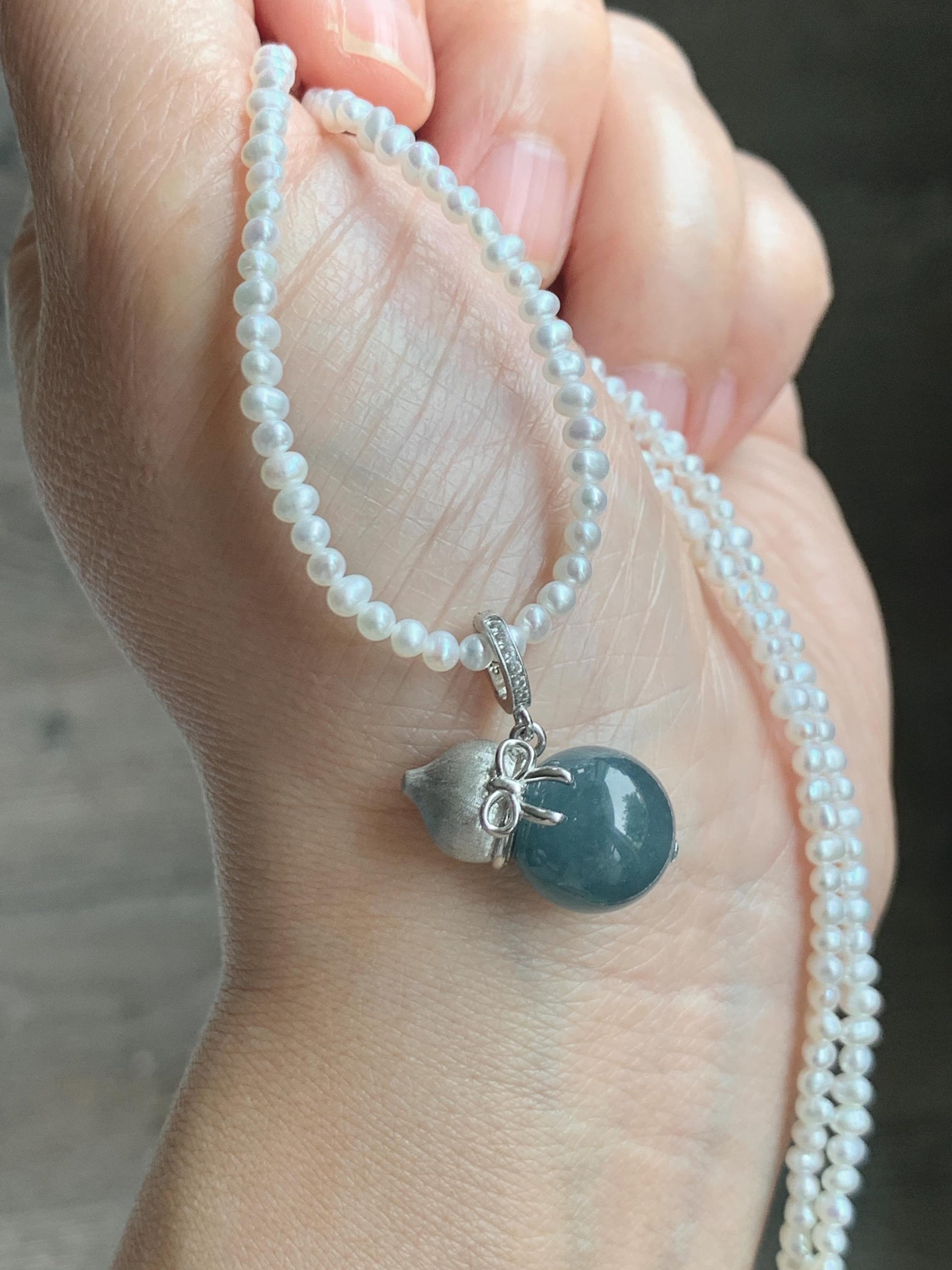 Natural Grade A Guatemalan Icy Translucent Dark Blue Jade Jadeite Bead Gourd Hulu Pendant Sterling Silver 5g 天然冰危是蓝翡翠单珠葫芦镶嵌吊坠 DZH110