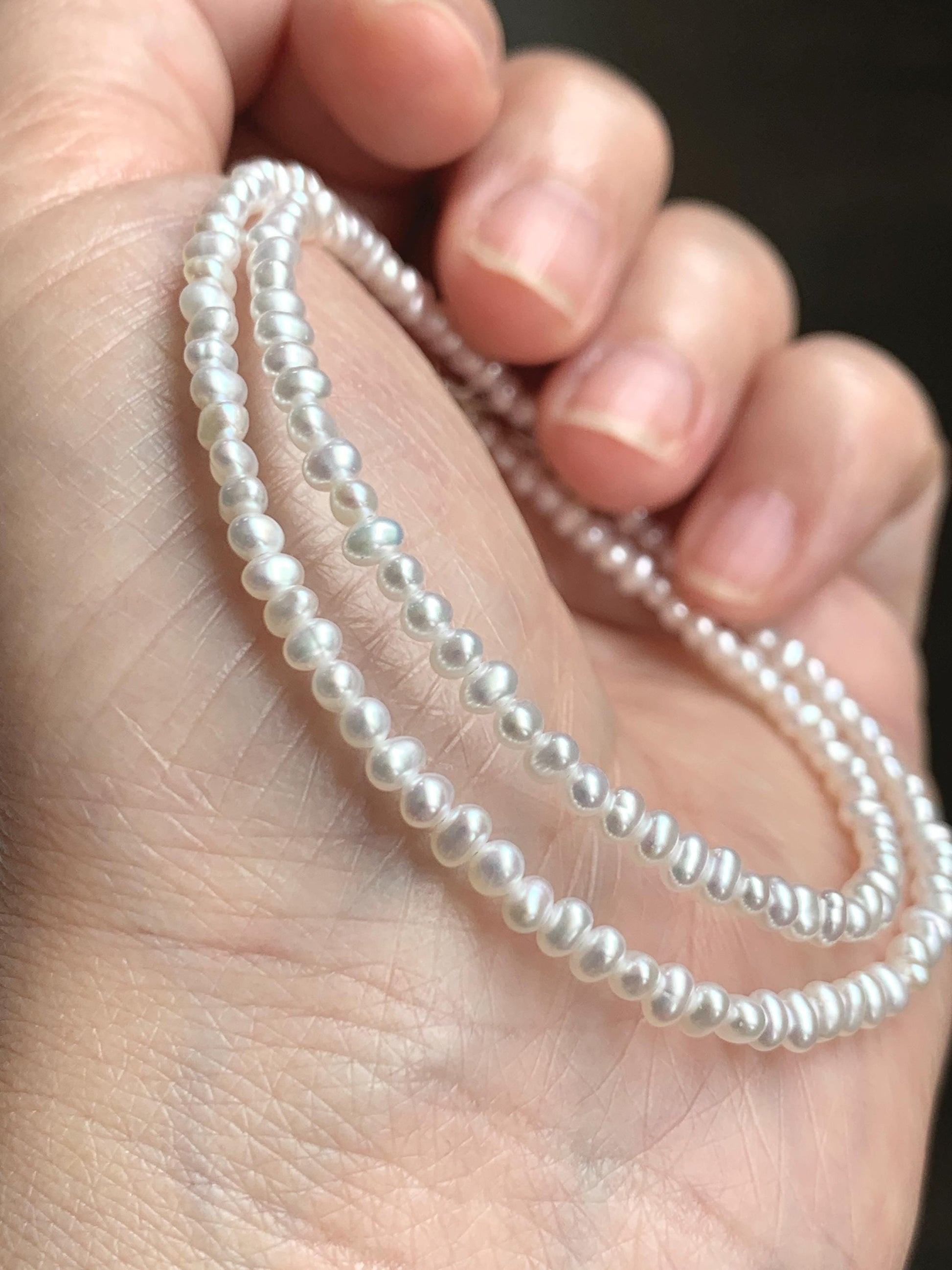 Natural Freshwater All-Nacre High Luster White Petite Pearls Beaded Necklace Sterling Silver 2.6x3.5mm 15.75”-16.5” 6g 天然淡水无核极光白珍珠项链 DSM420