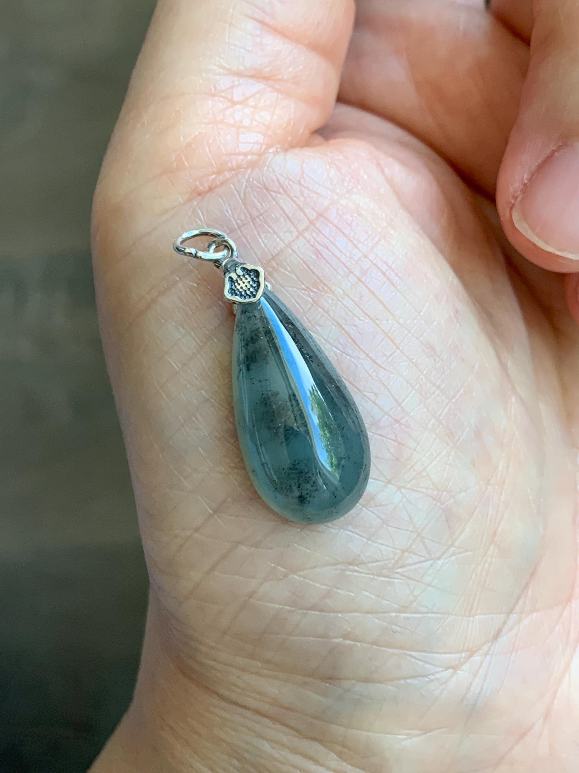 Natural Grade A Guatemalan Icy Highly Translucent Wuji Jade Jadeite Teardrop Pendant Sterling Silver 天然冰危乌鸡翡翠水滴吊坠 WSD88