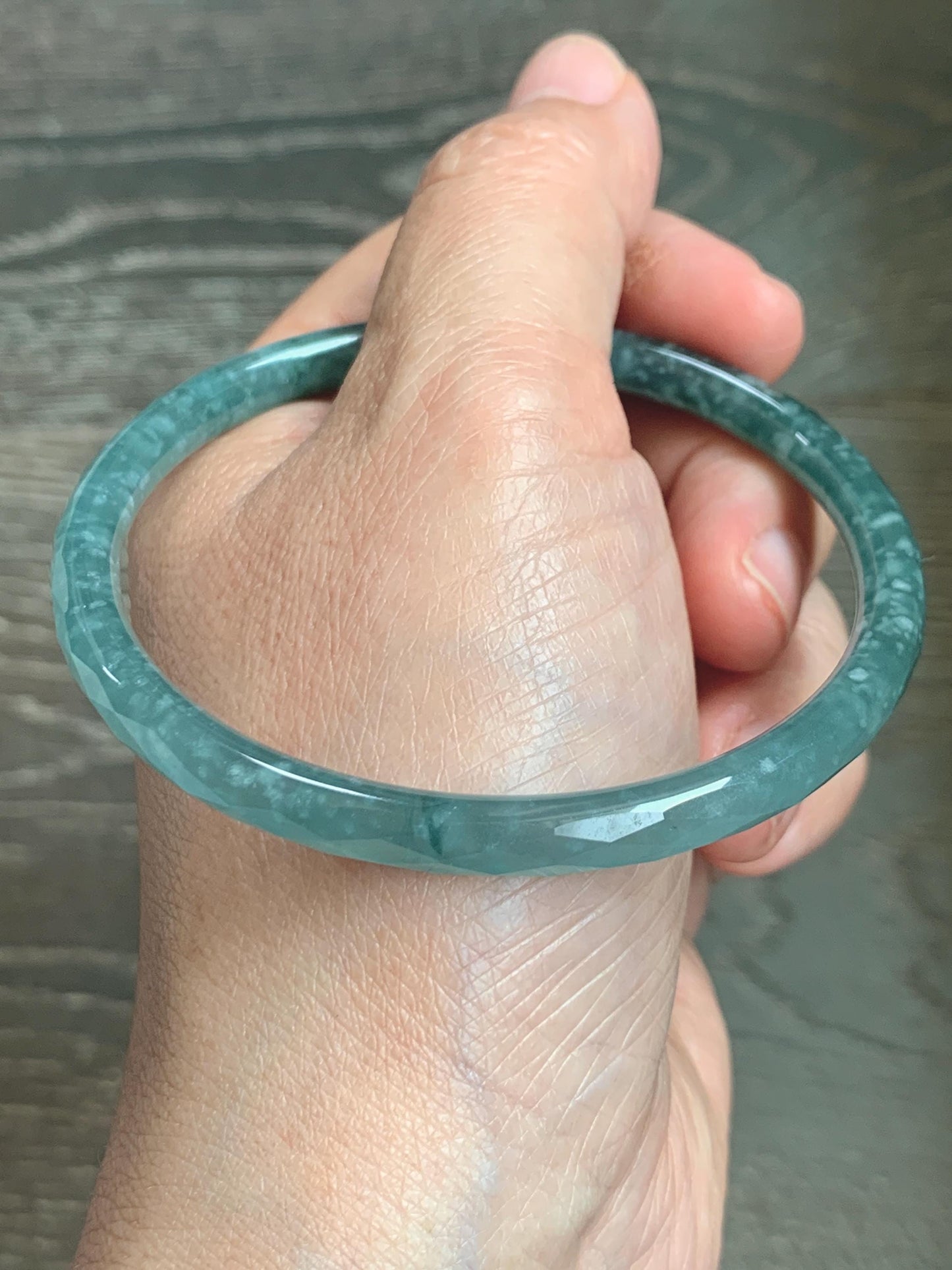 Certified Natural Grade A Guatemalan Icy Translucent Light Teal Jade Jadeite Diamond Faceted Bangle 61mm 7.54” 17.54g 天然冰危蓝绿翡翠细圆条切割面手镯 184