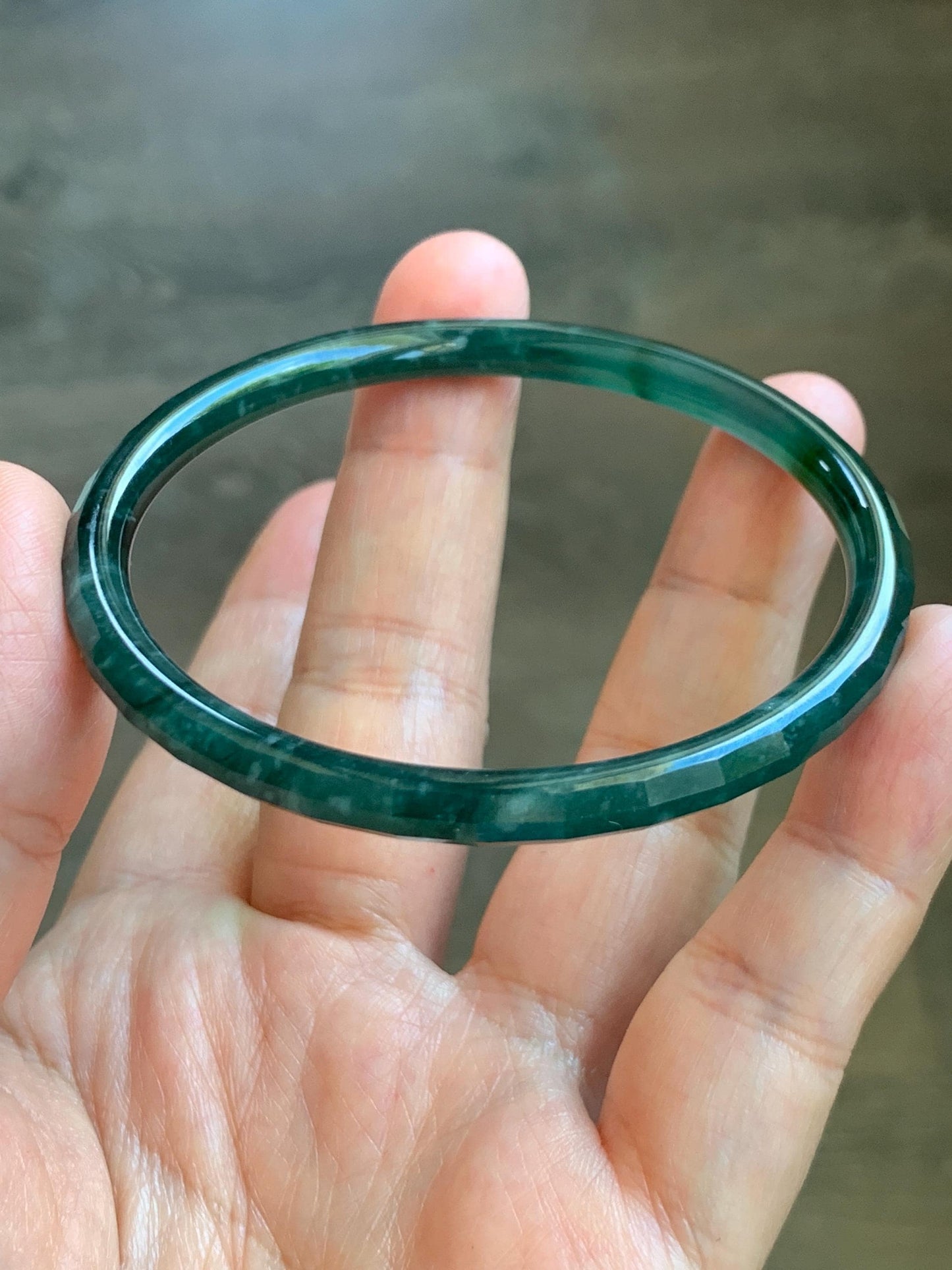 Certified Natural Grade A Guatemalan Icy Highly Translucent Deep Teal Green Faceted Jadeite Slim Bangle 56.9mm 7” 14g 天然冰胶危深蓝绿翡翠细圆条切割面手镯 215