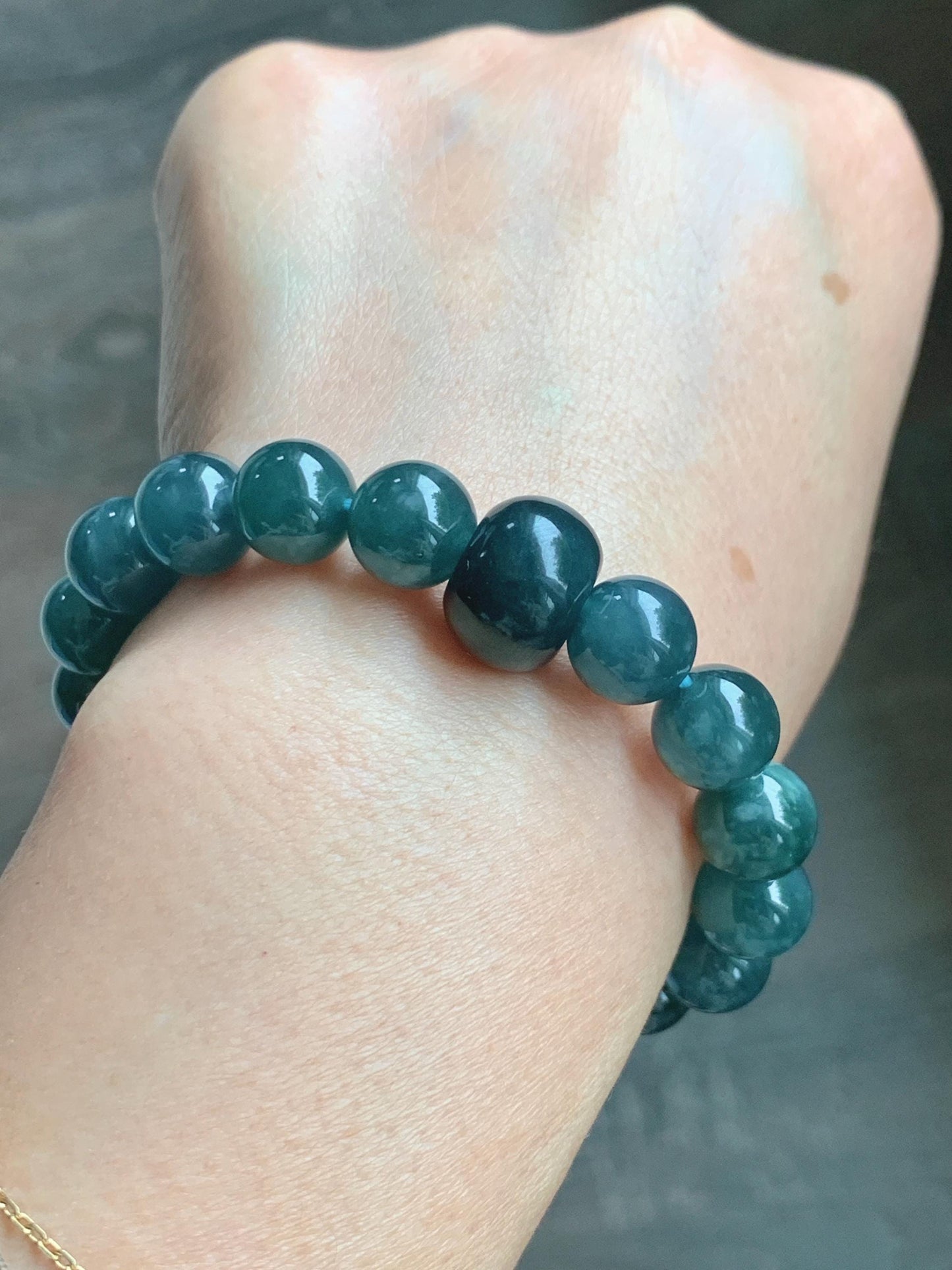Natural Grade A Guatemalan Icy Translucent Dark Teal Blue Jade Jadeite Beaded Bracelet Stretchy 9.9mm 6.75” 34g 天然冰危深蓝绿翡翠圆珠手串 WSHB150